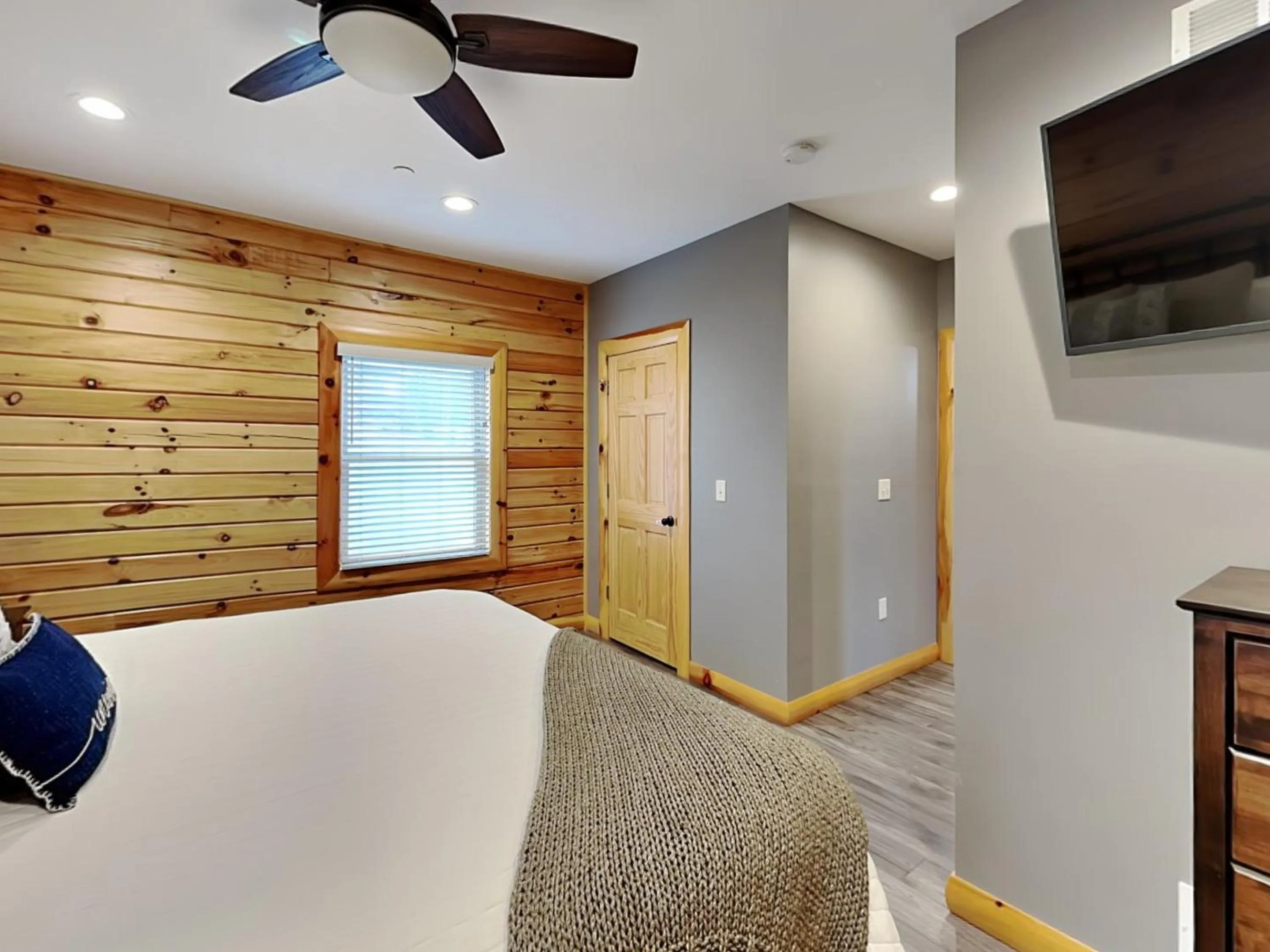 Bed in Space Mountain