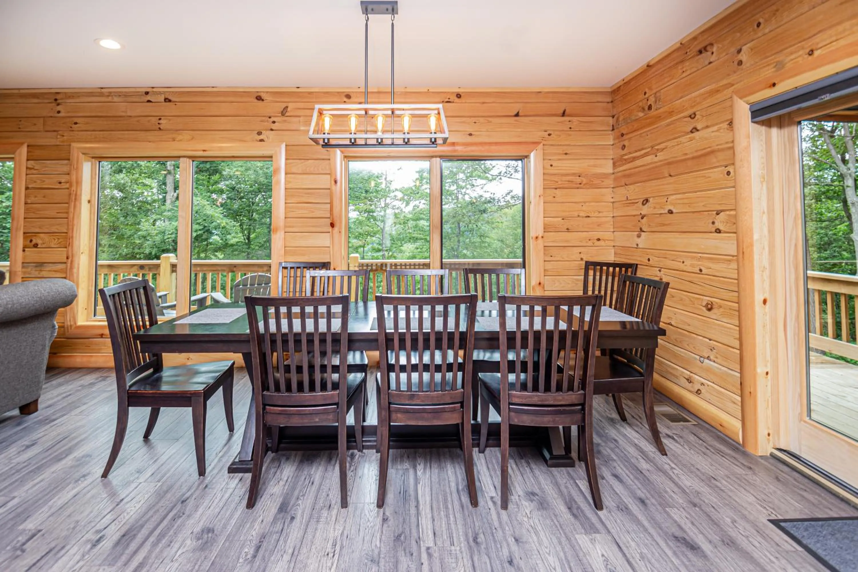 Property building in Space Mountain