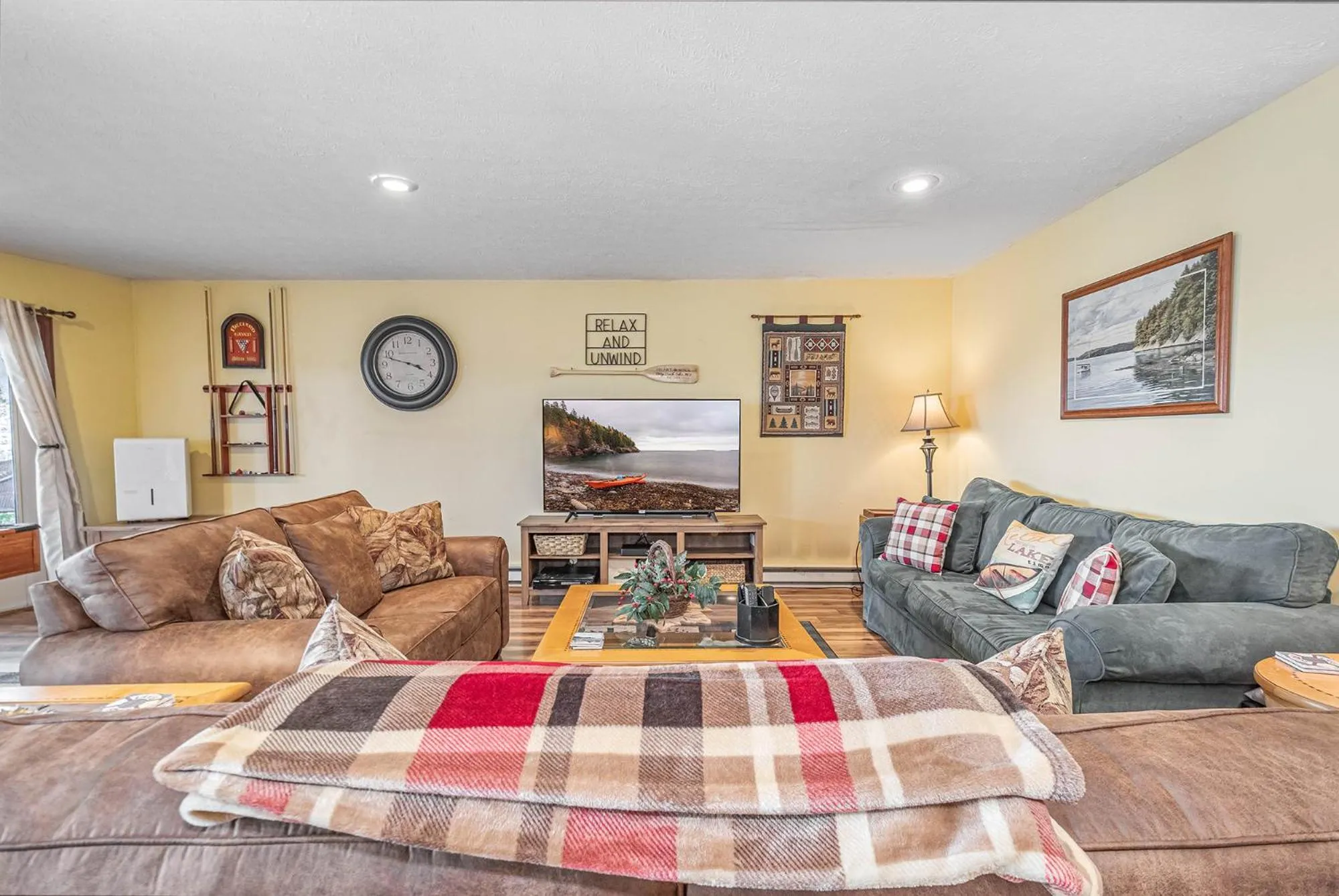 Property building, Bed in Heart and Soul