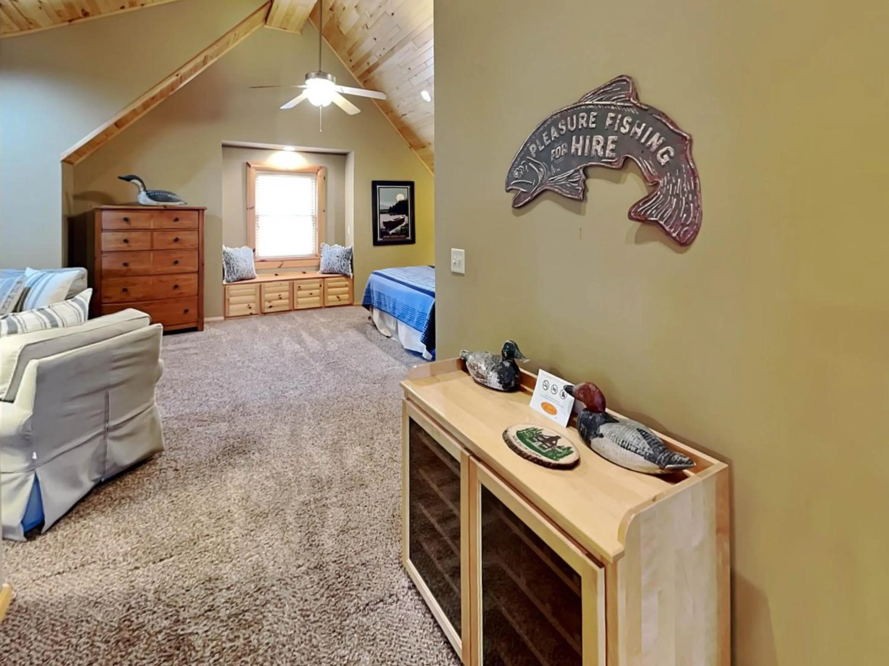 Bed in Bear Hollow Lodge