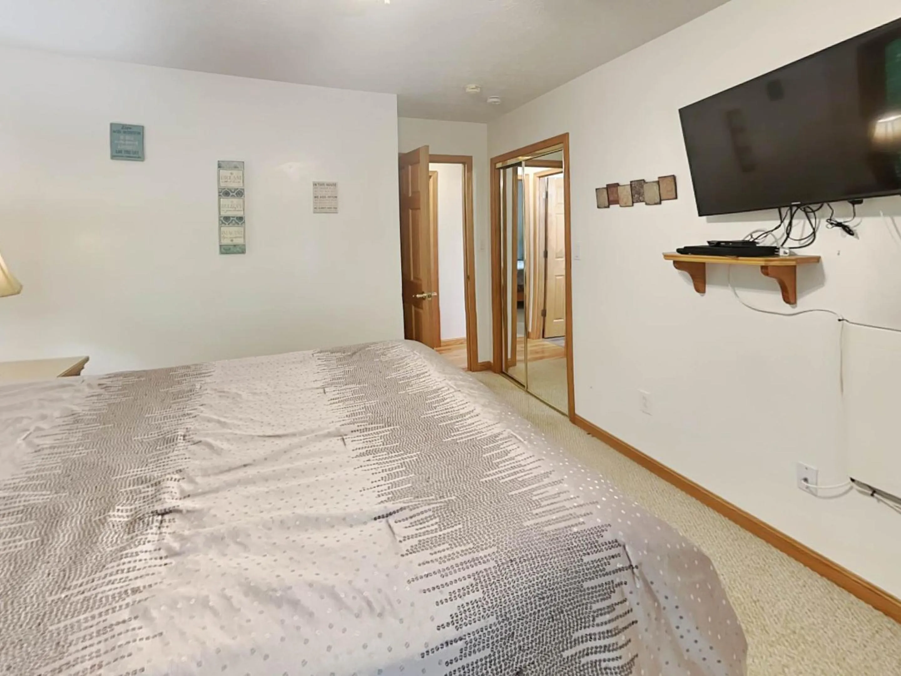 Bed in Beautiful Adventure