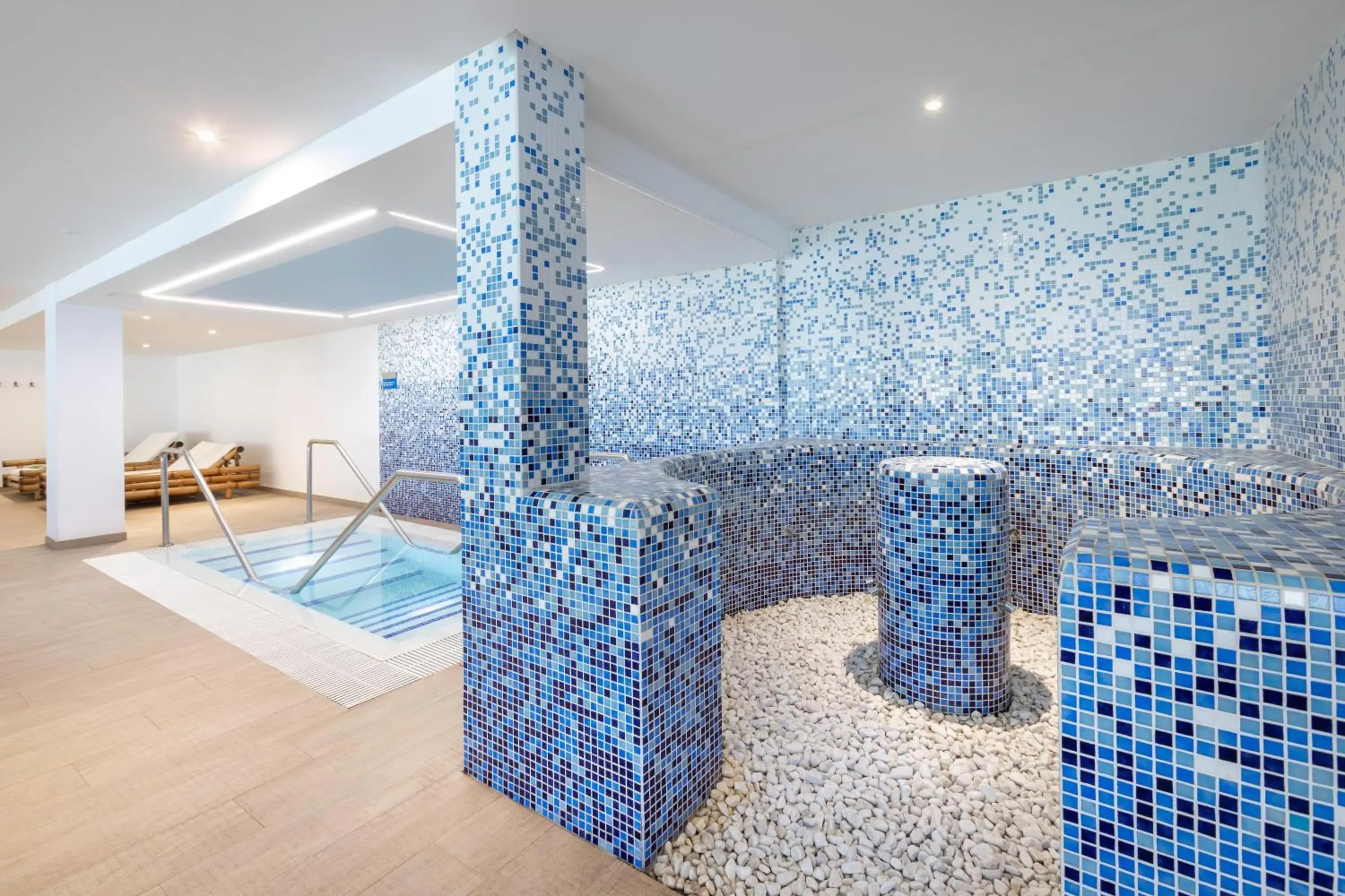 Spa and wellness centre/facilities in Alexandre Troya Spa and wellness centre/facilities in Alexandre Troya