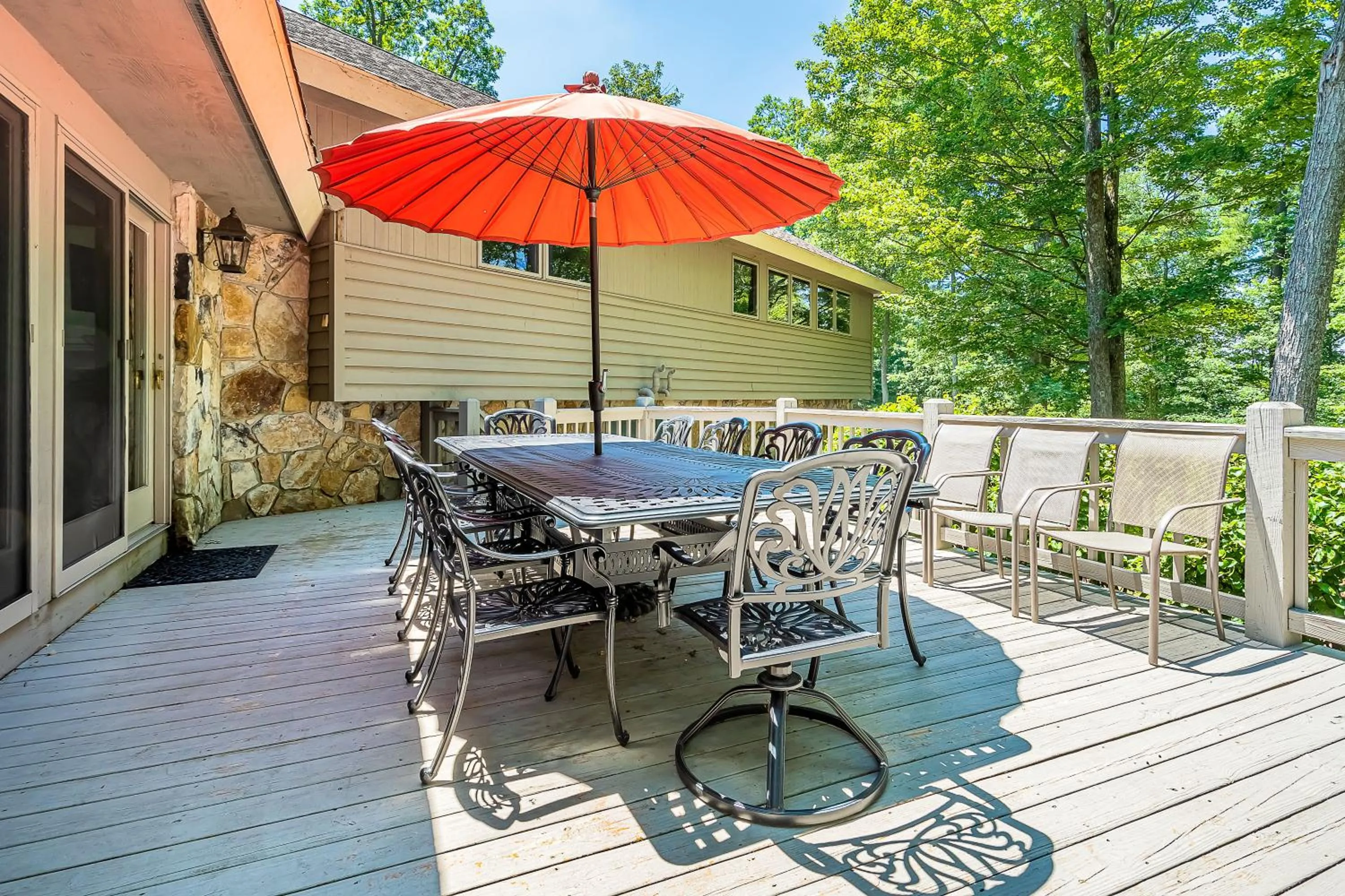 Property building in Johnny Appleseed