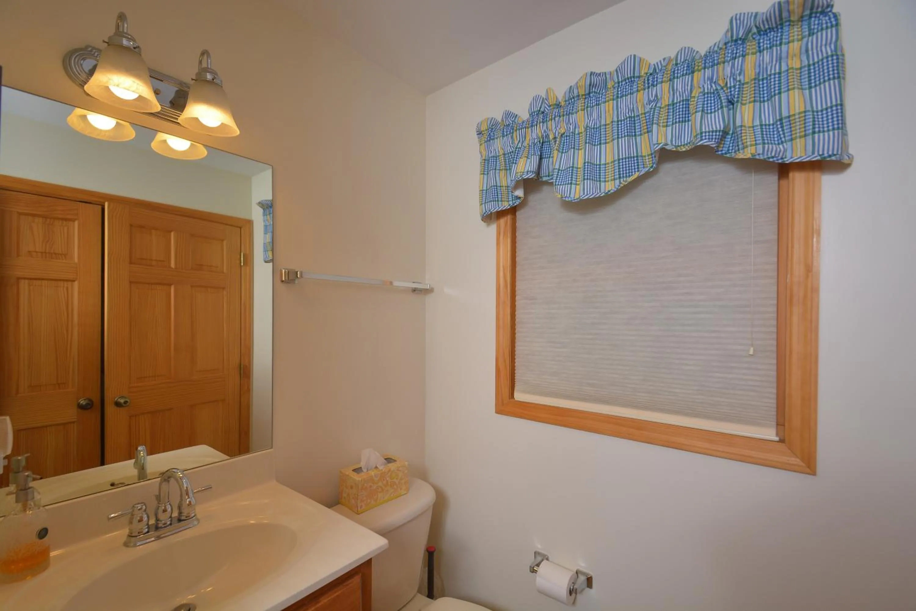 Property building in Sparkys Lodge