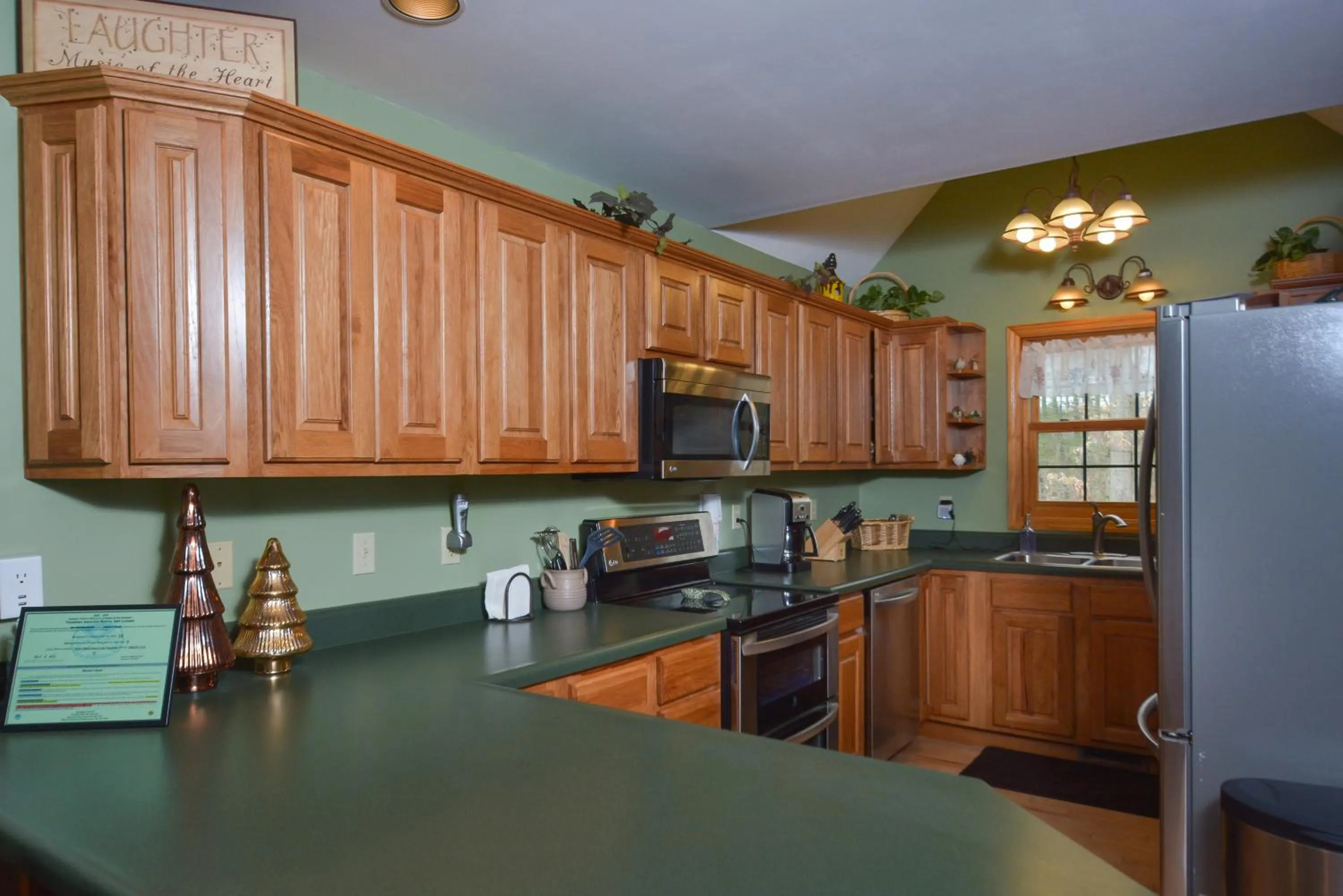 Property building in Sparkys Lodge