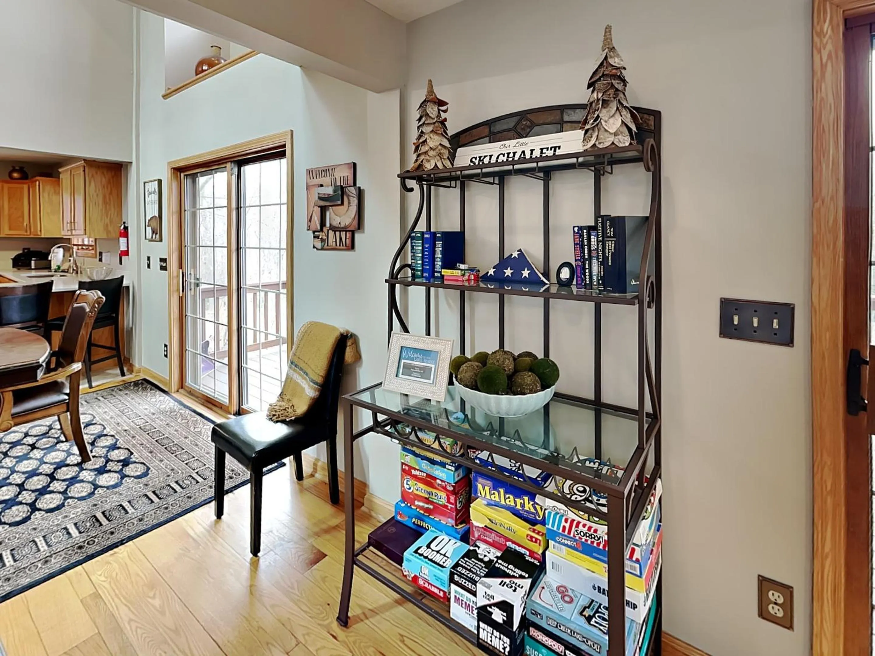 Bed in Picture Perfect