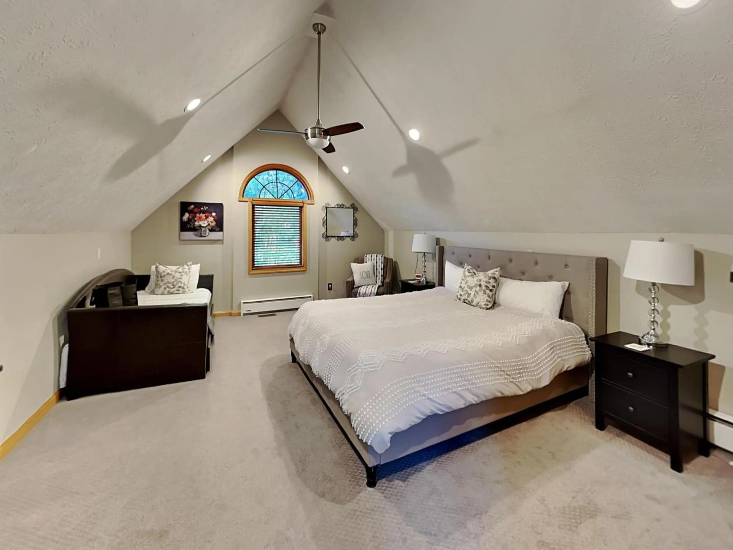 Bed in Picture Perfect