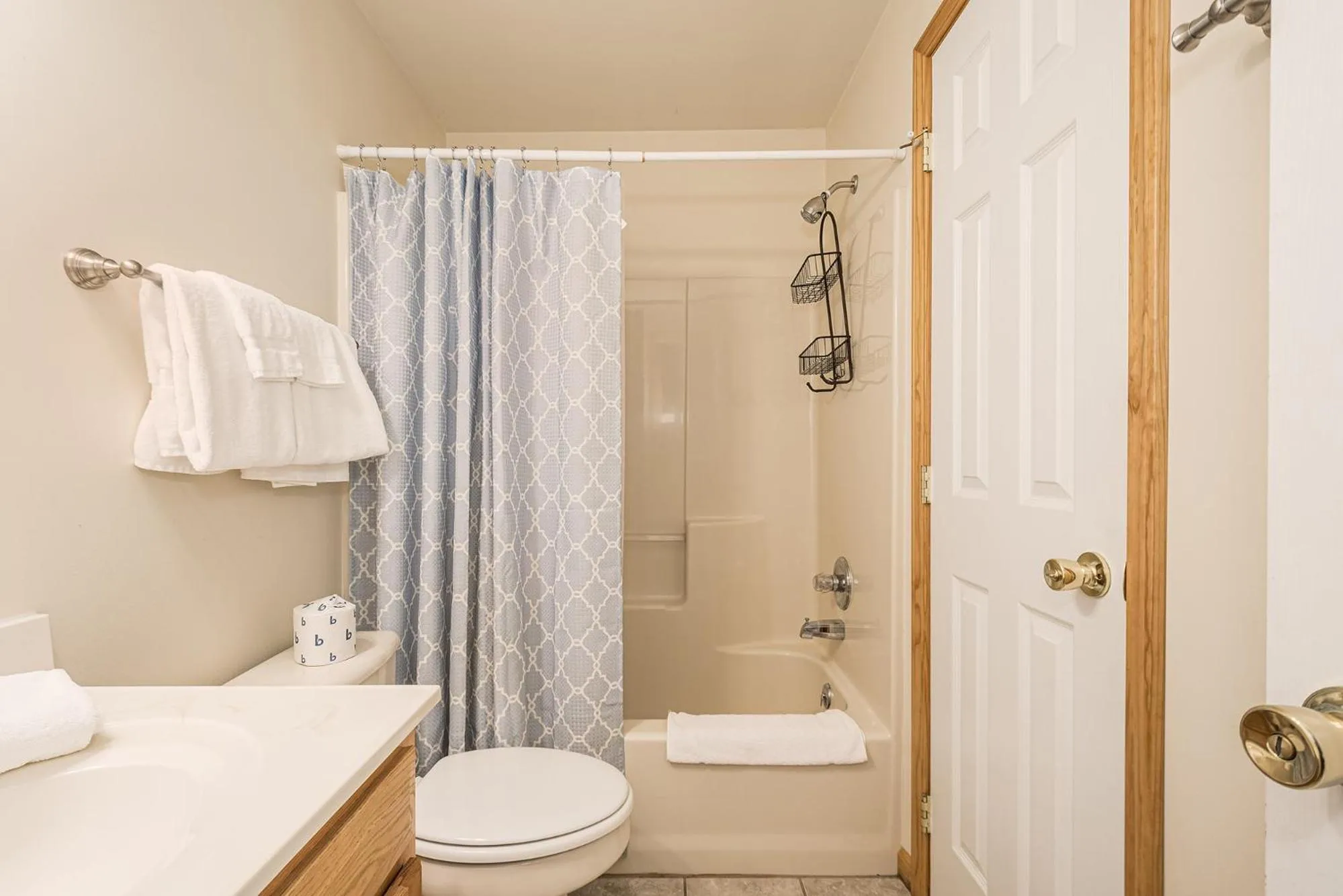 Property building in Duck Cove at Wisp