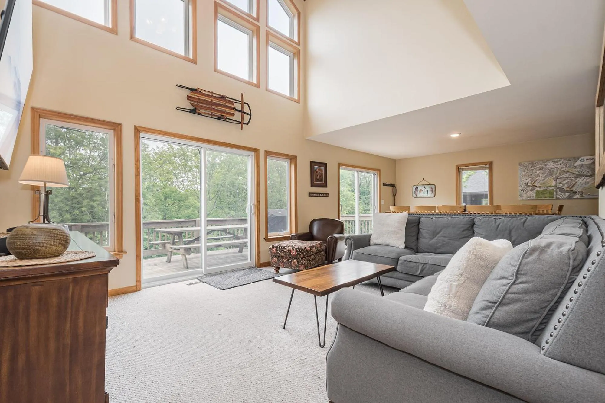 Property building in Duck Cove at Wisp