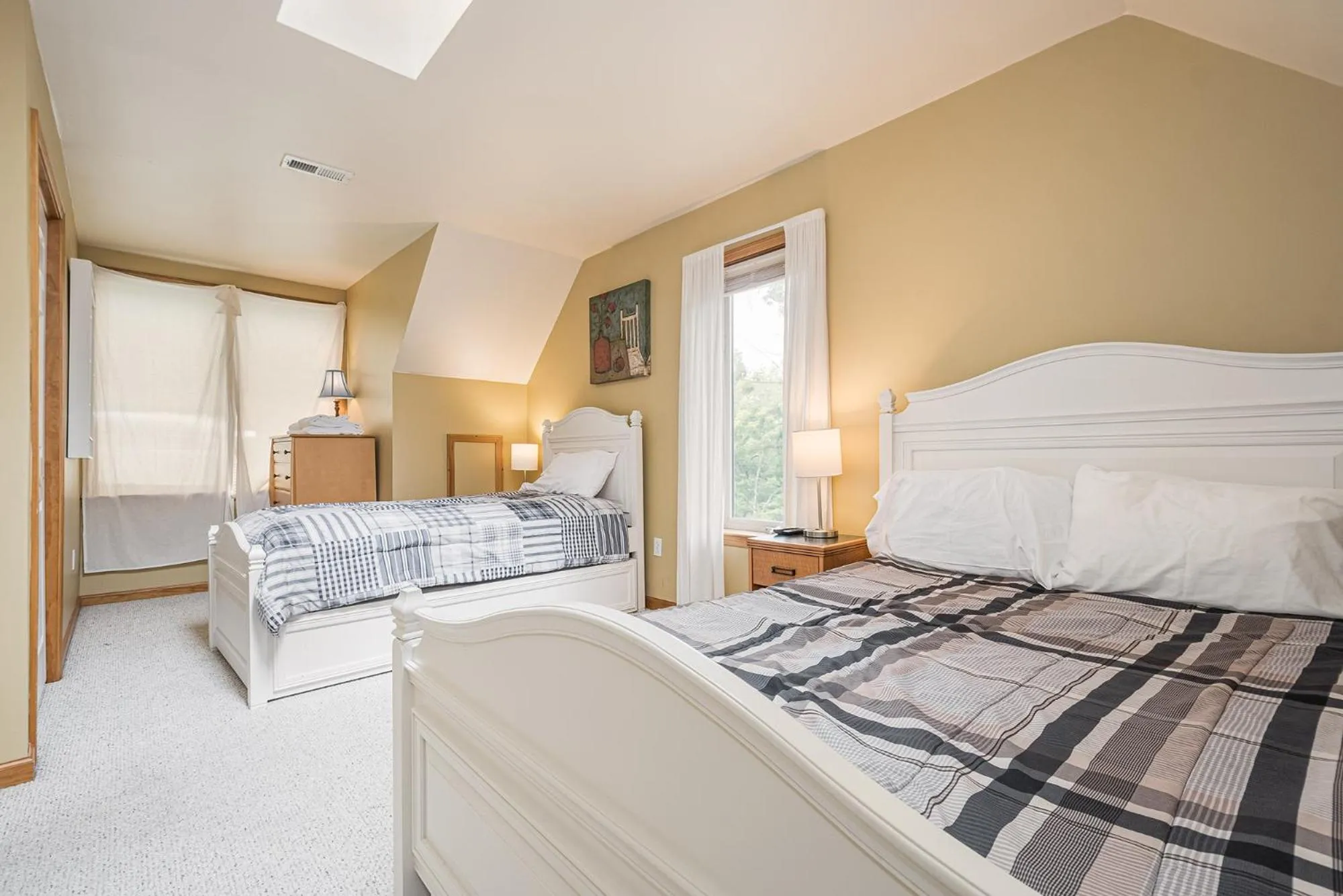 Property building, Bed in Duck Cove at Wisp