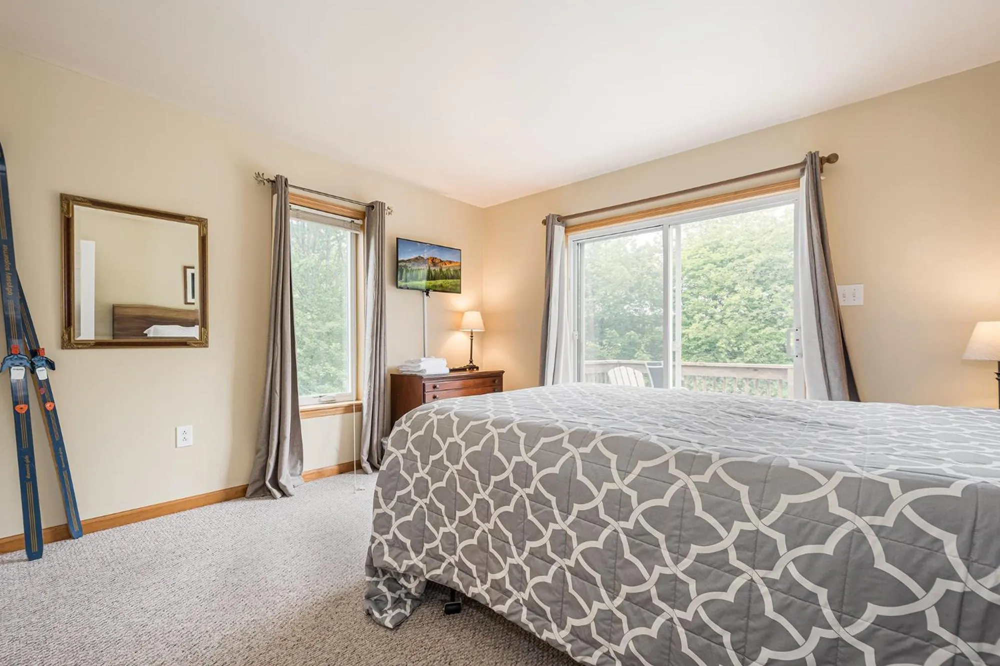 Property building, Bed in Duck Cove at Wisp