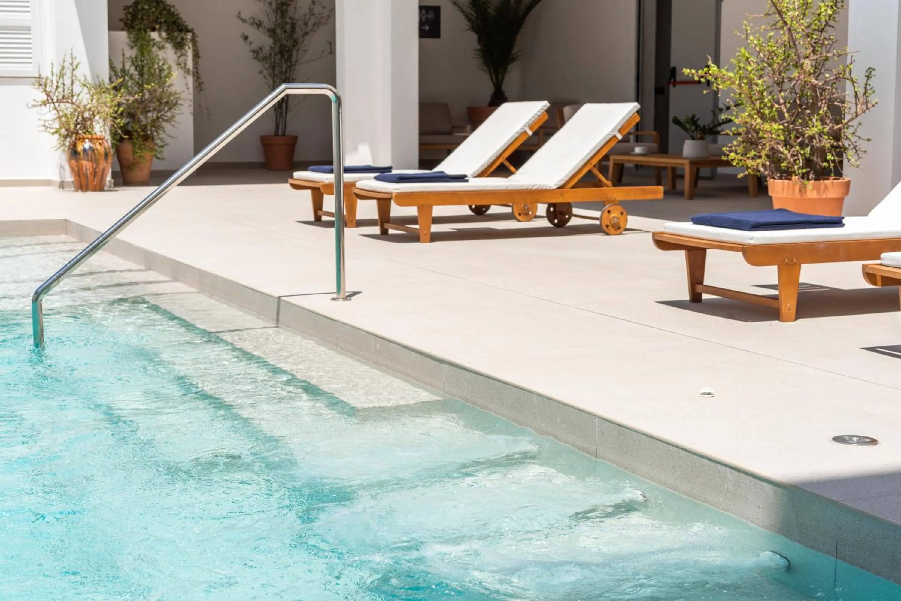 Patio in Hotel Patricia Menorca