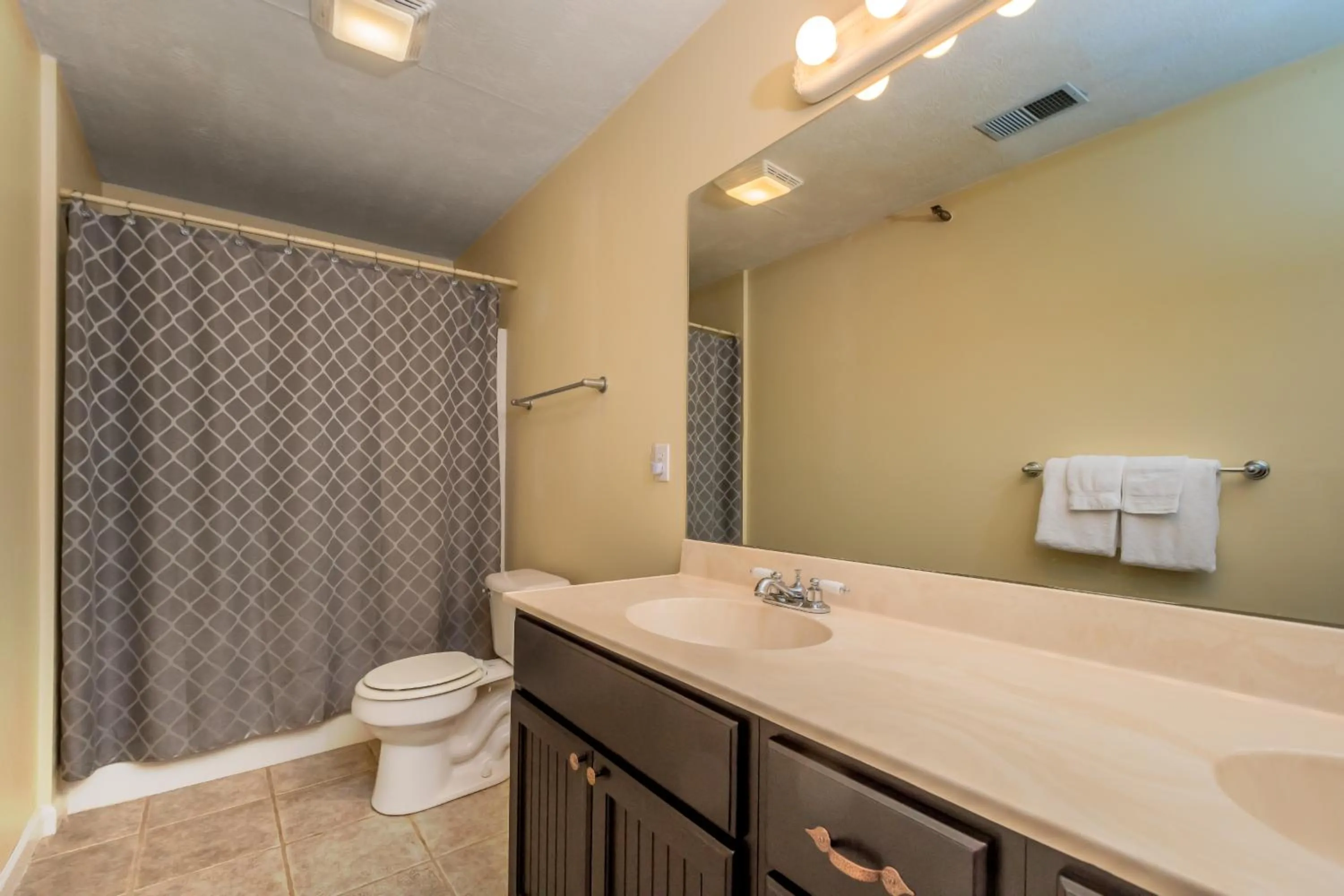 Property building in Castle in the Sky