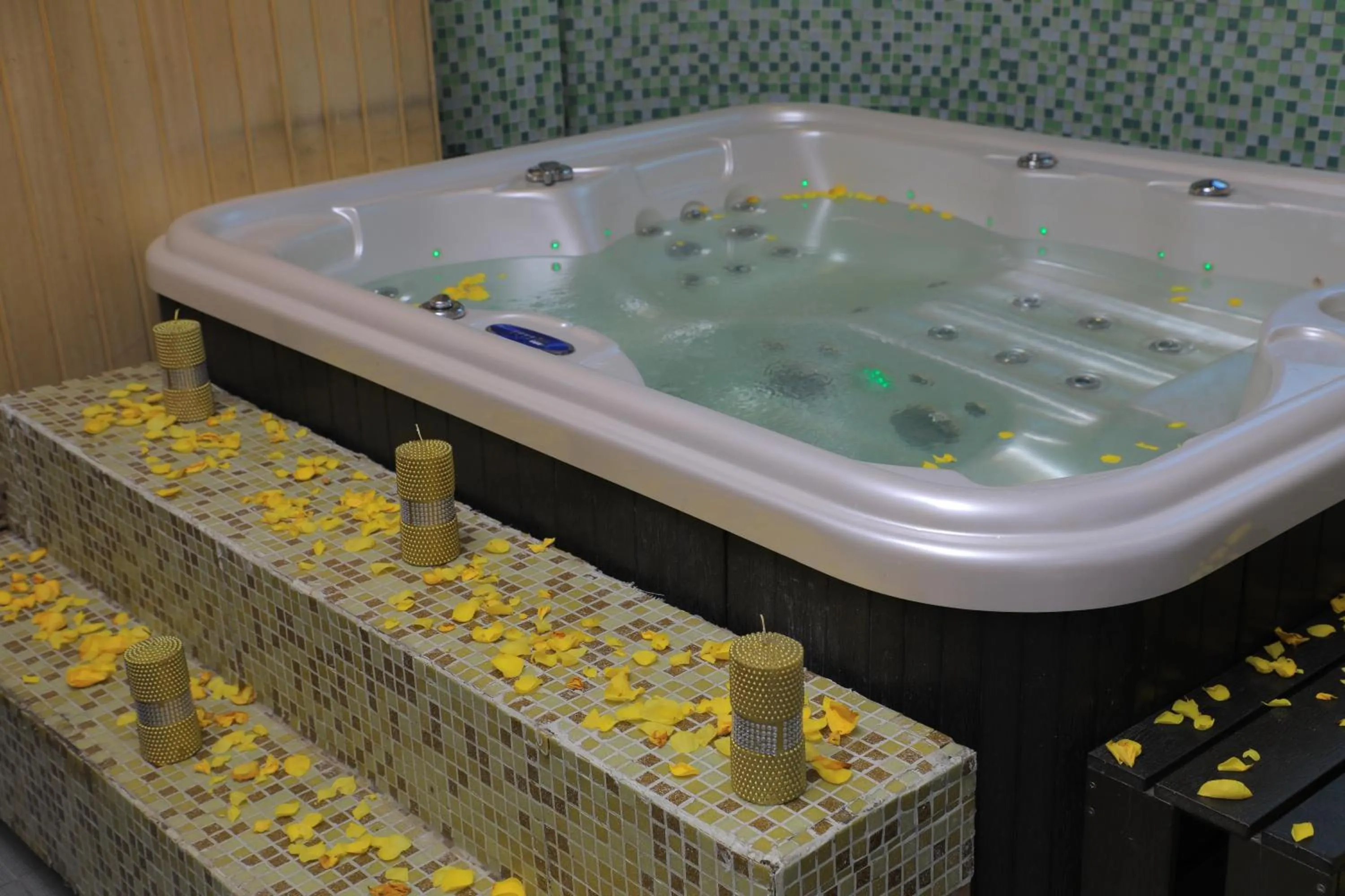 Hot Tub in Sidra International Hotel