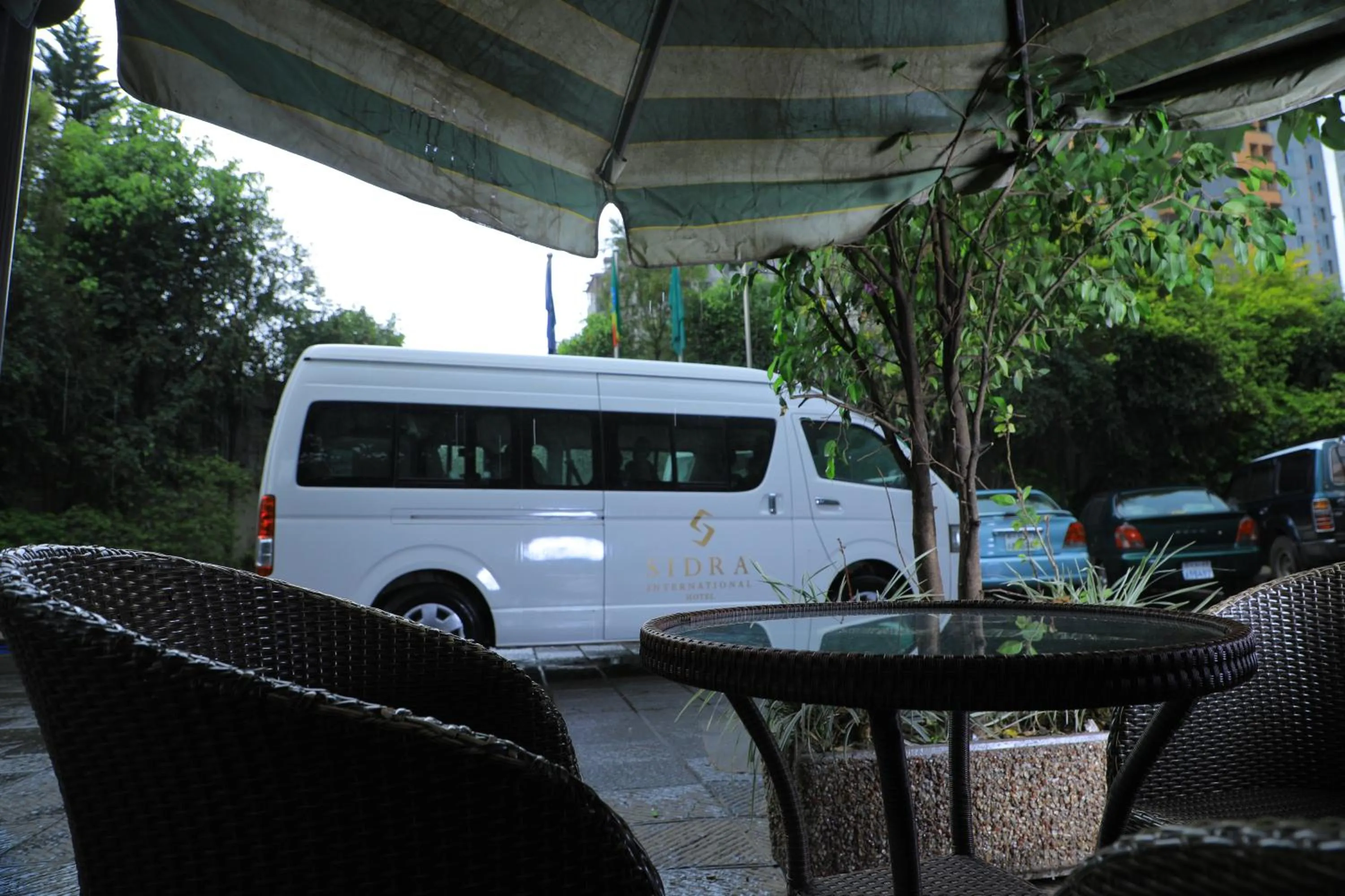 Seating area in Sidra International Hotel