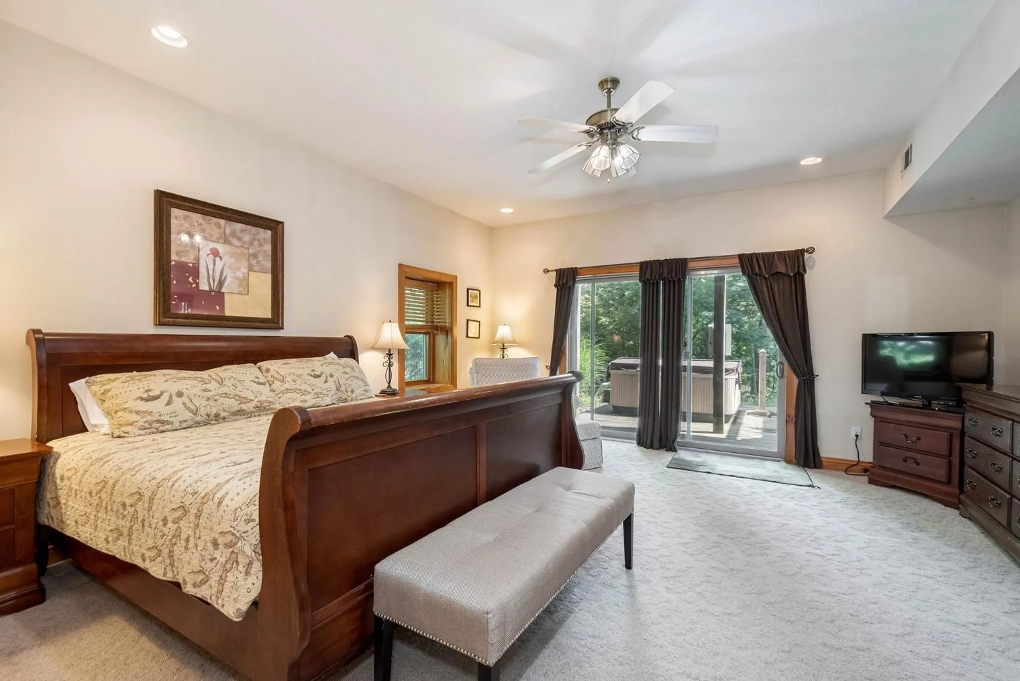 Property building, Bed in Fancy Free