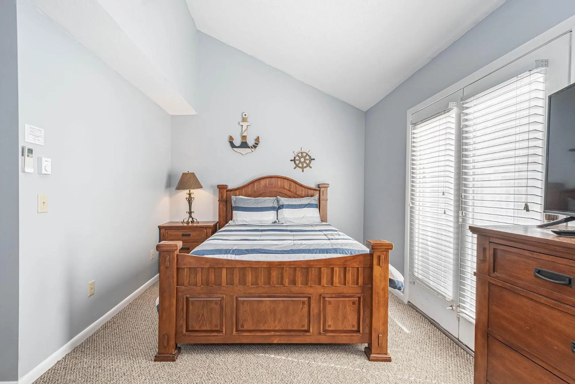 Property building, Bed in Villages of Wisp 08 Winding Way