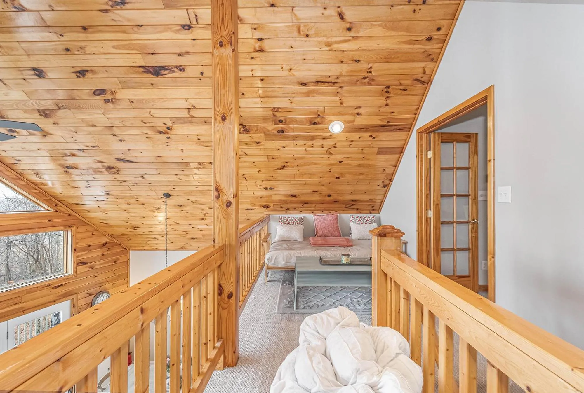 Property building, Bed in The Quarterdeck