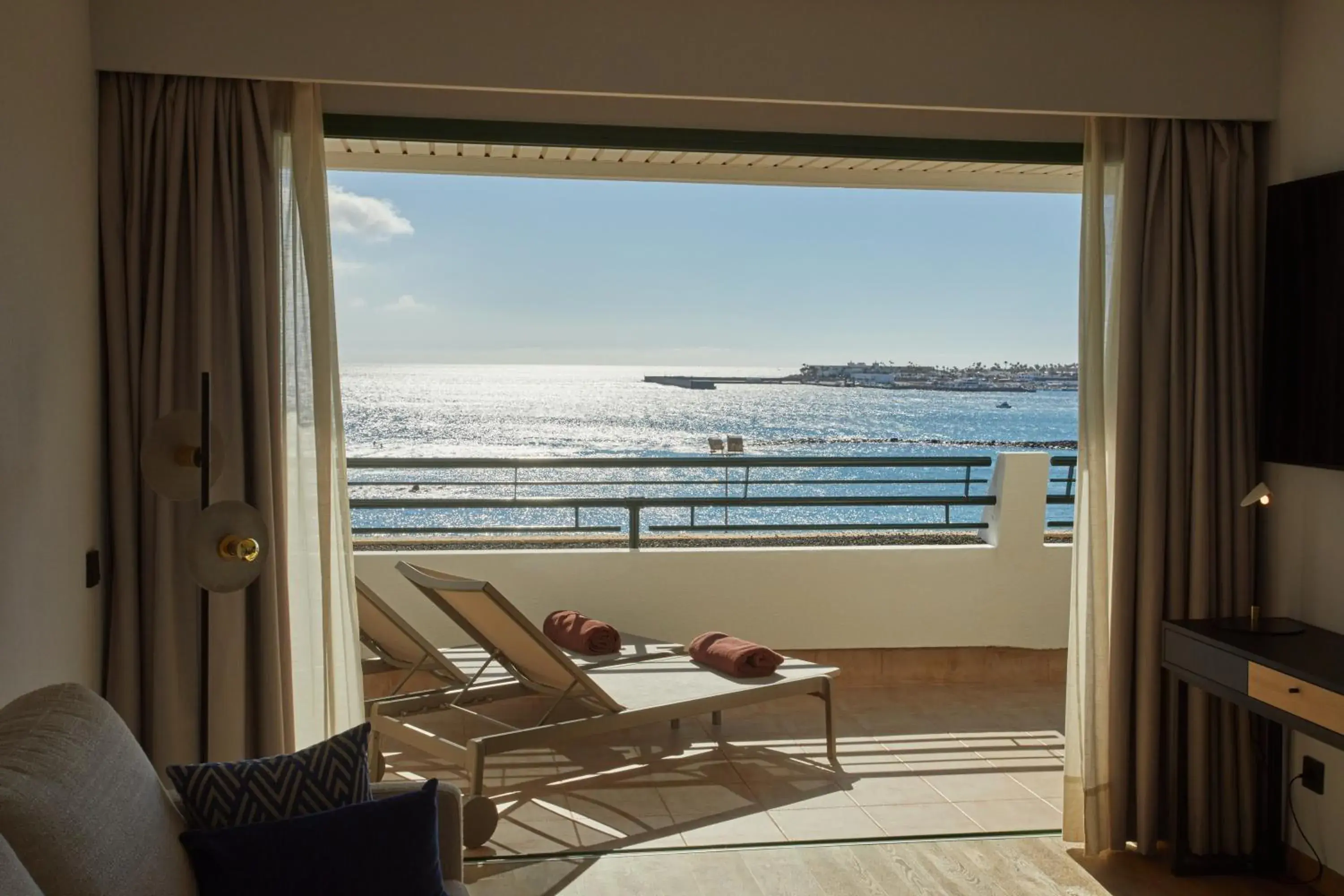 Sea view in Dreams Lanzarote Playa Dorada Resort & Spa Sea view in Dreams Lanzarote Playa Dorada Resort & Spa