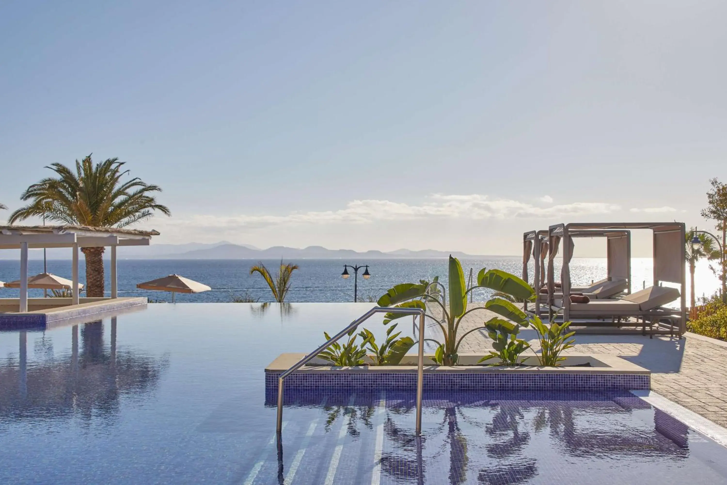 Swimming pool in Dreams Lanzarote Playa Dorada Resort & Spa Swimming pool in Dreams Lanzarote Playa Dorada Resort & Spa