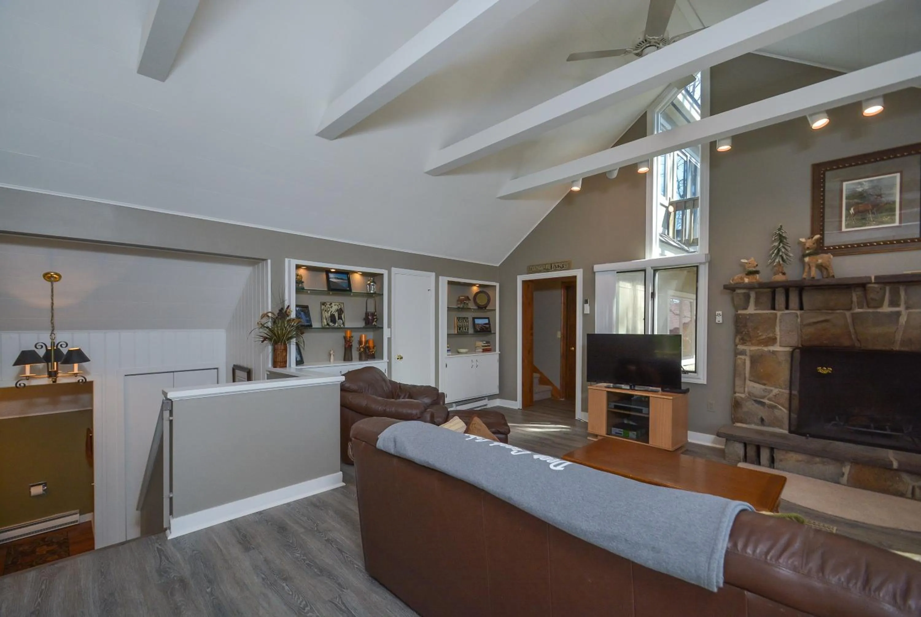 Property building in Donnas Choice