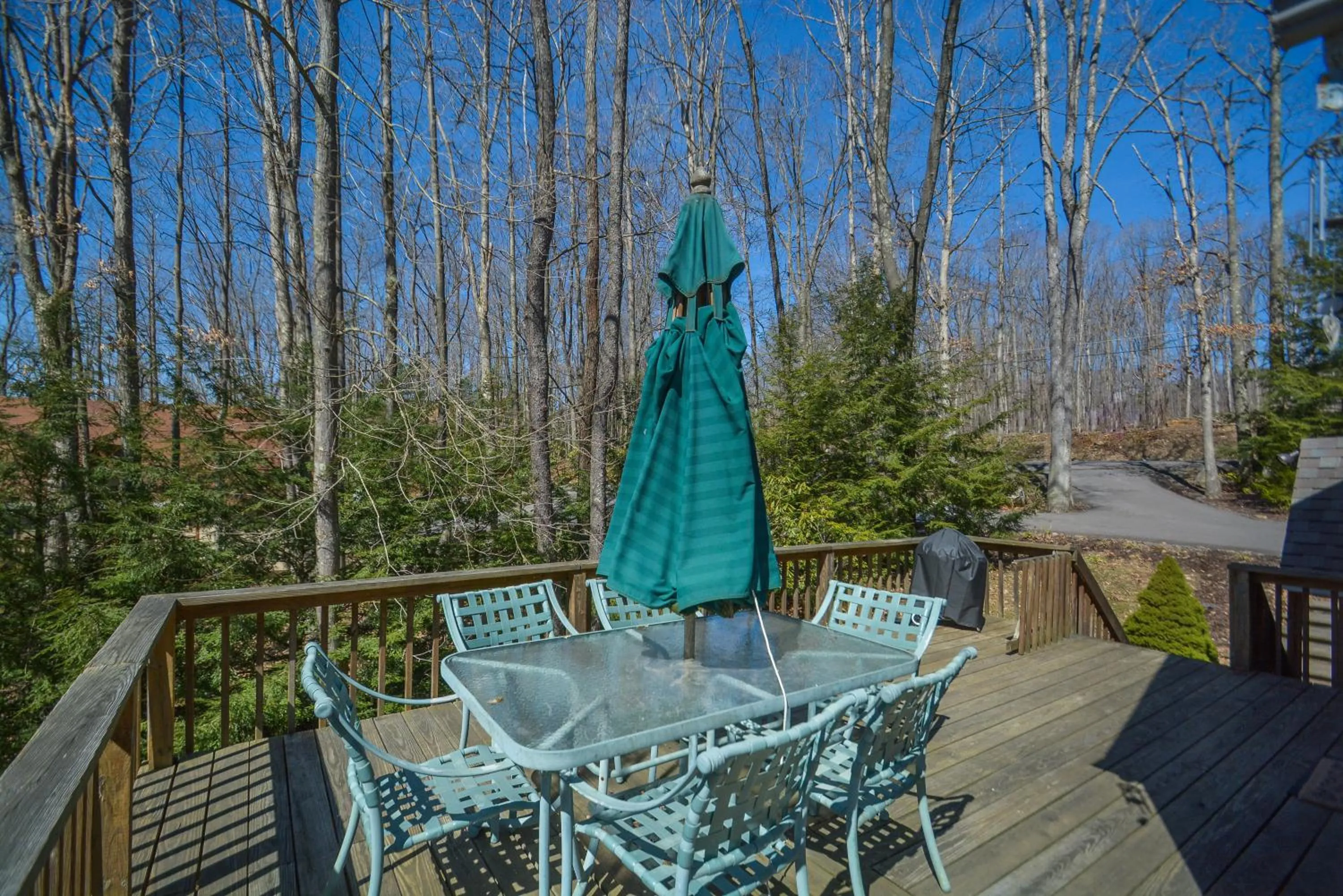 Property building in Donnas Choice