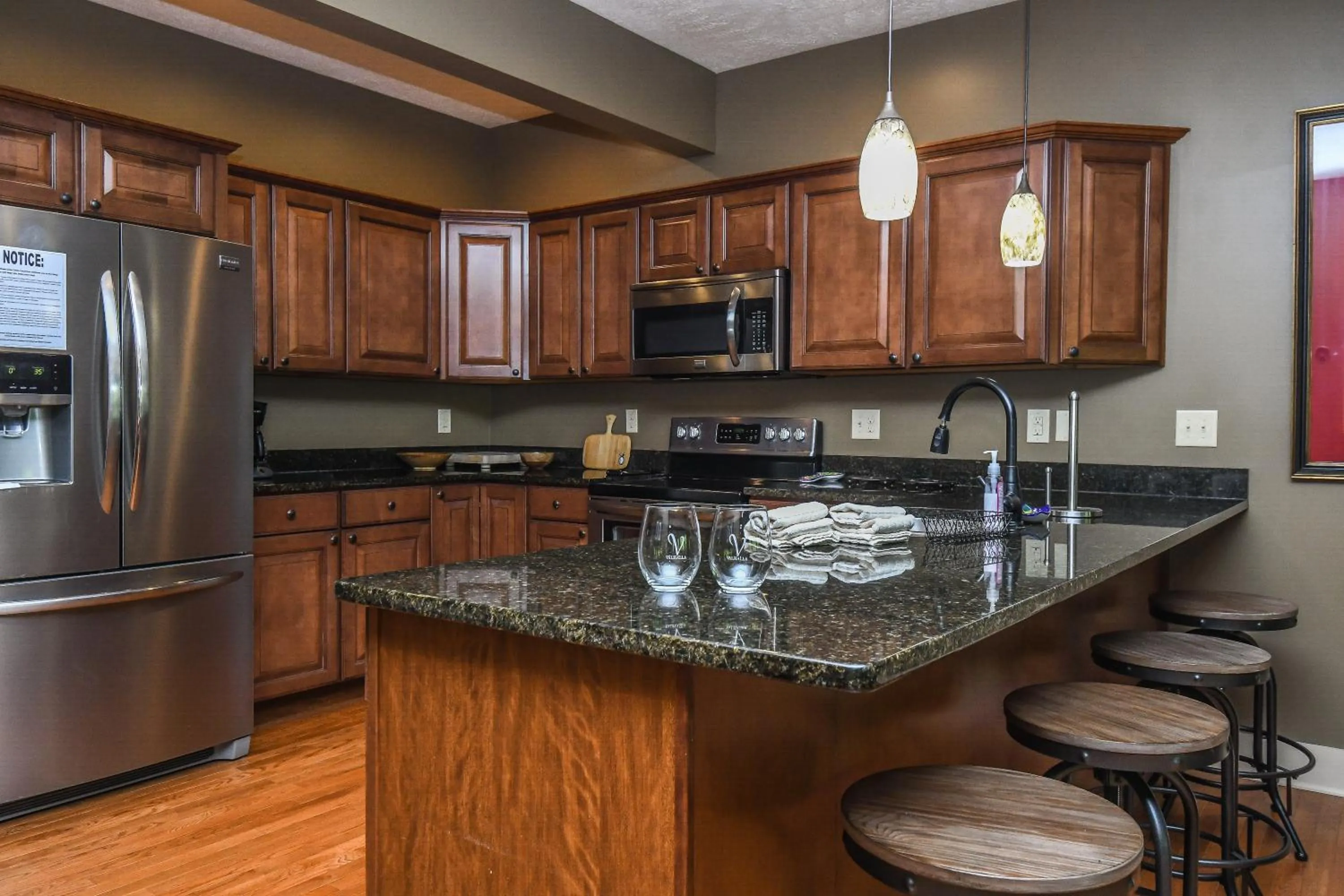 Property building in Valhalla on Mystic Creek