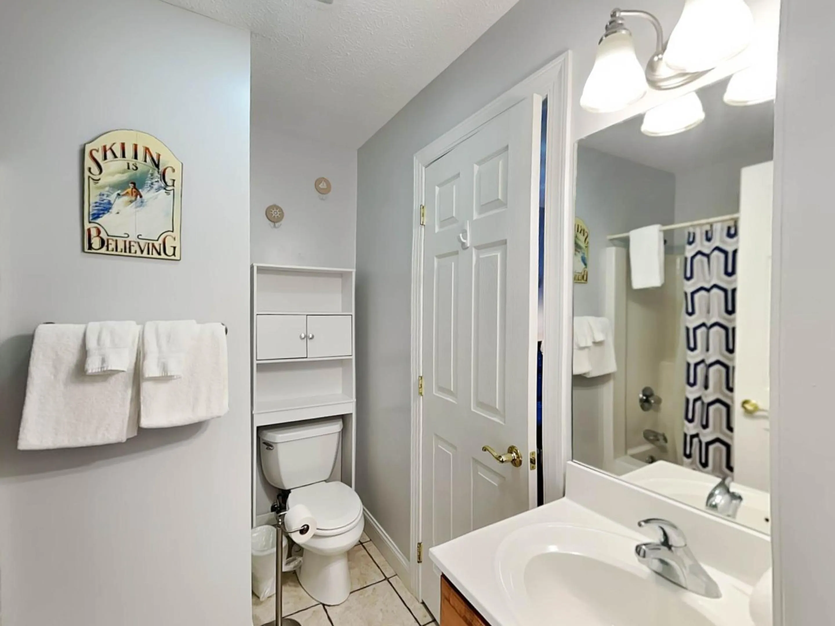 Property building in Its 5 OClock Somewhere