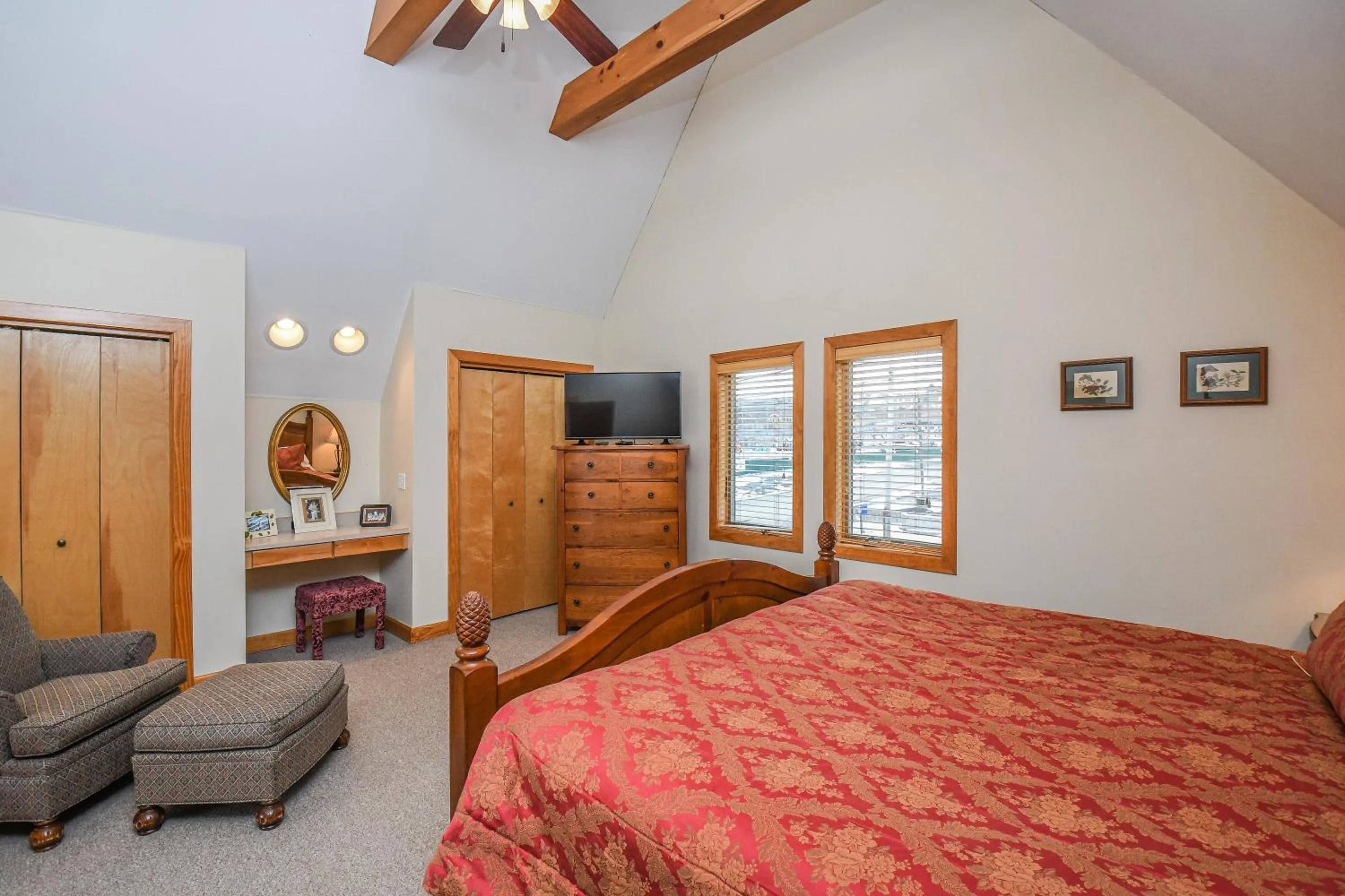 Bed in Rockledge Manor