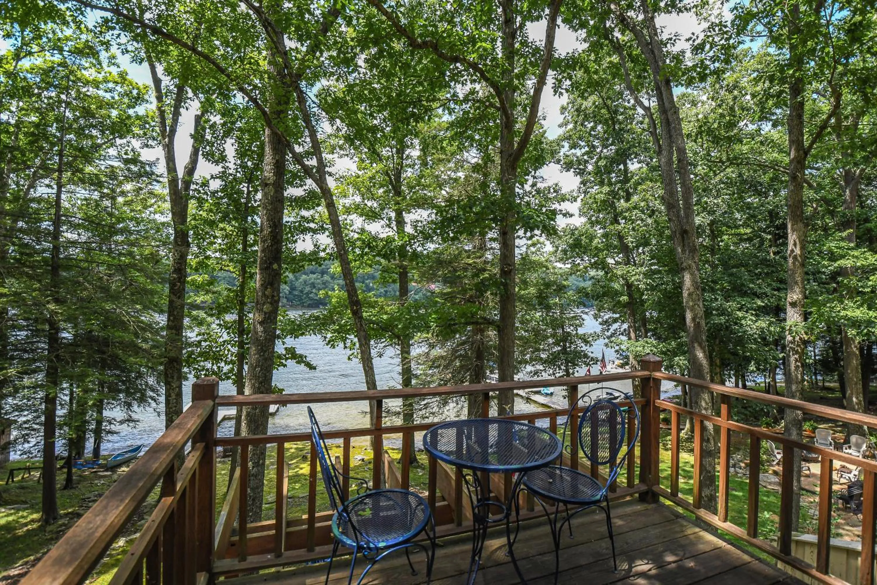 Property building in Bearfoot Lodge