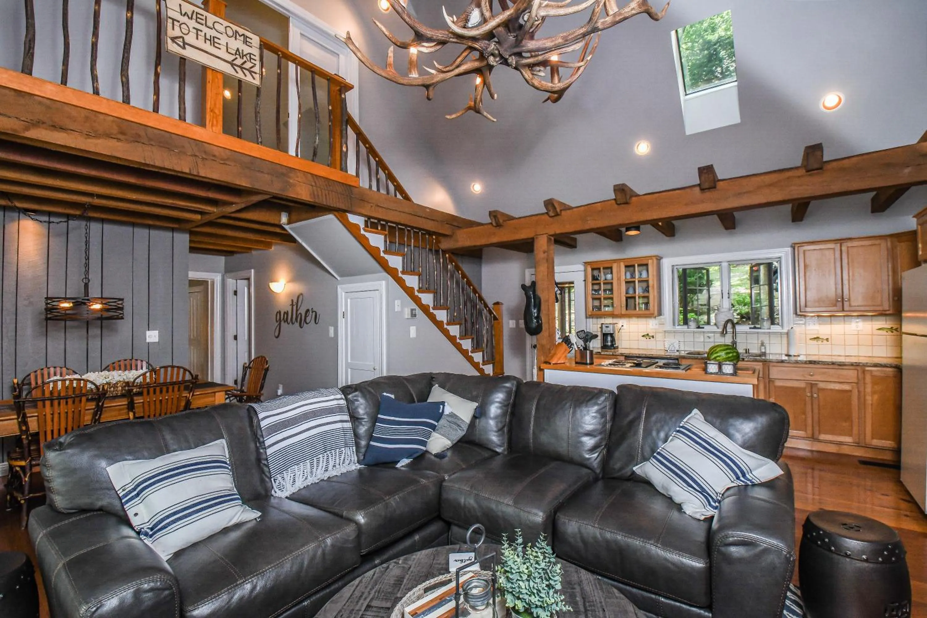 Property building in Bearfoot Lodge