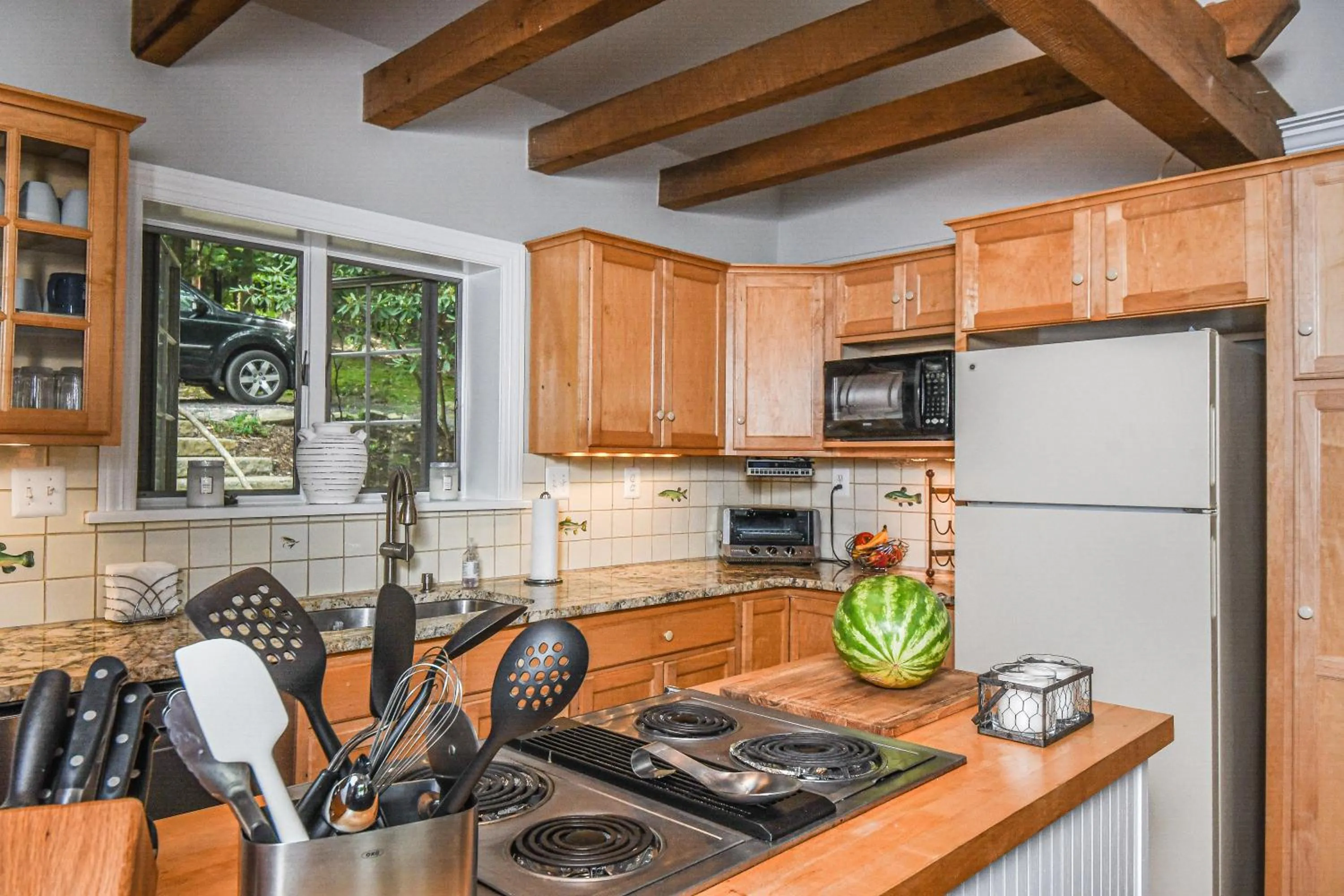 Property building in Bearfoot Lodge