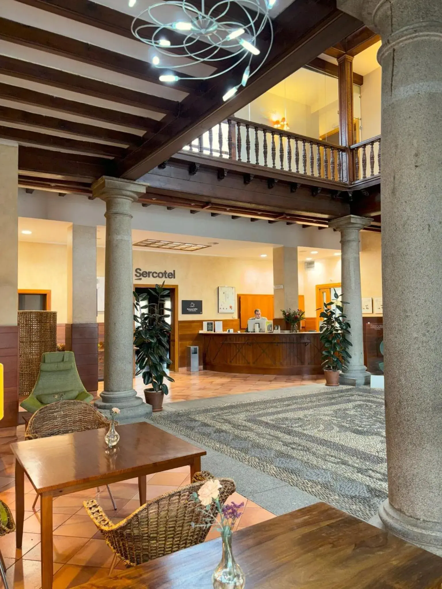 Lobby or reception in Sercotel Toledo Renacimiento Lobby or reception in Sercotel Toledo Renacimiento