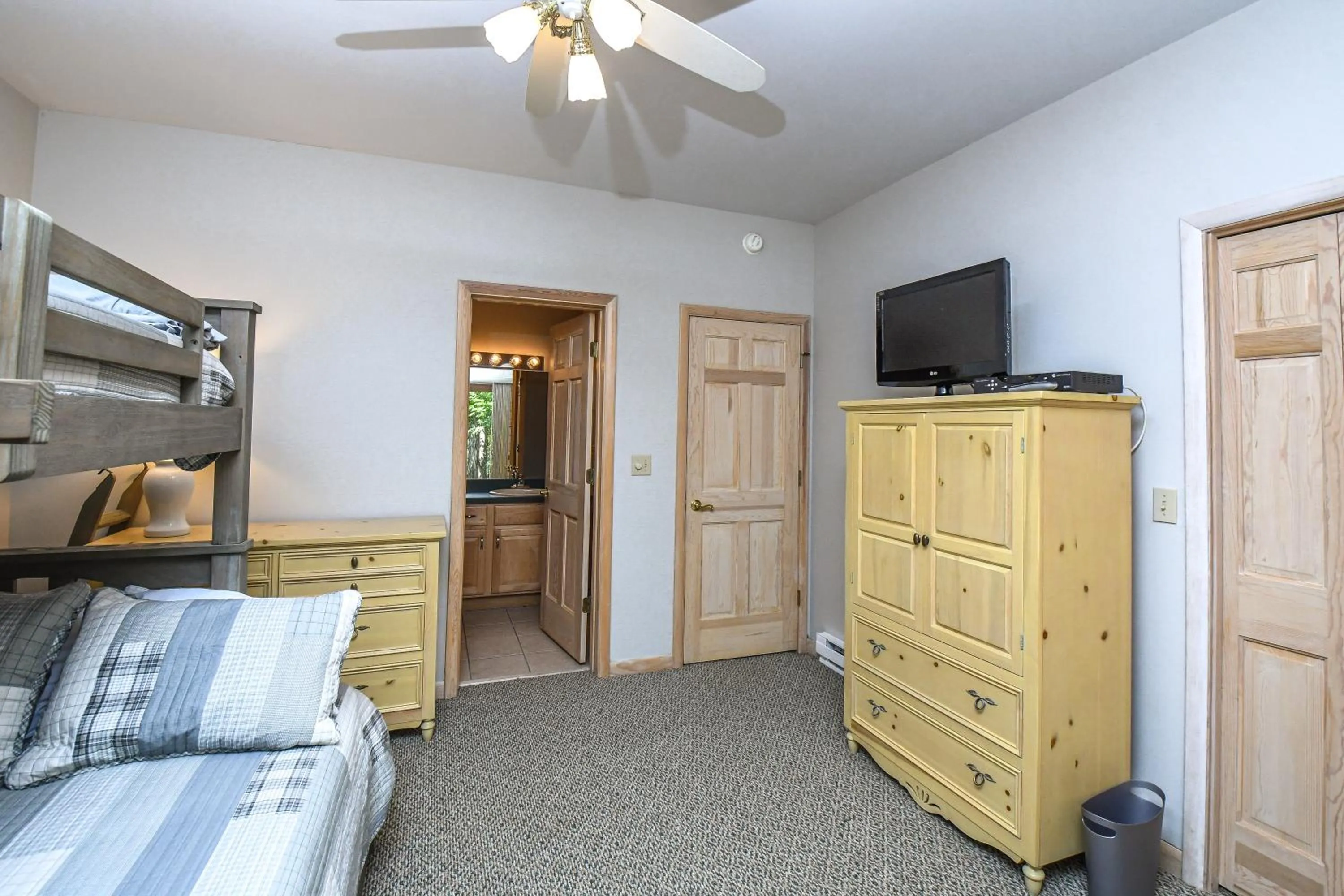 Bed in Alpine Adventure