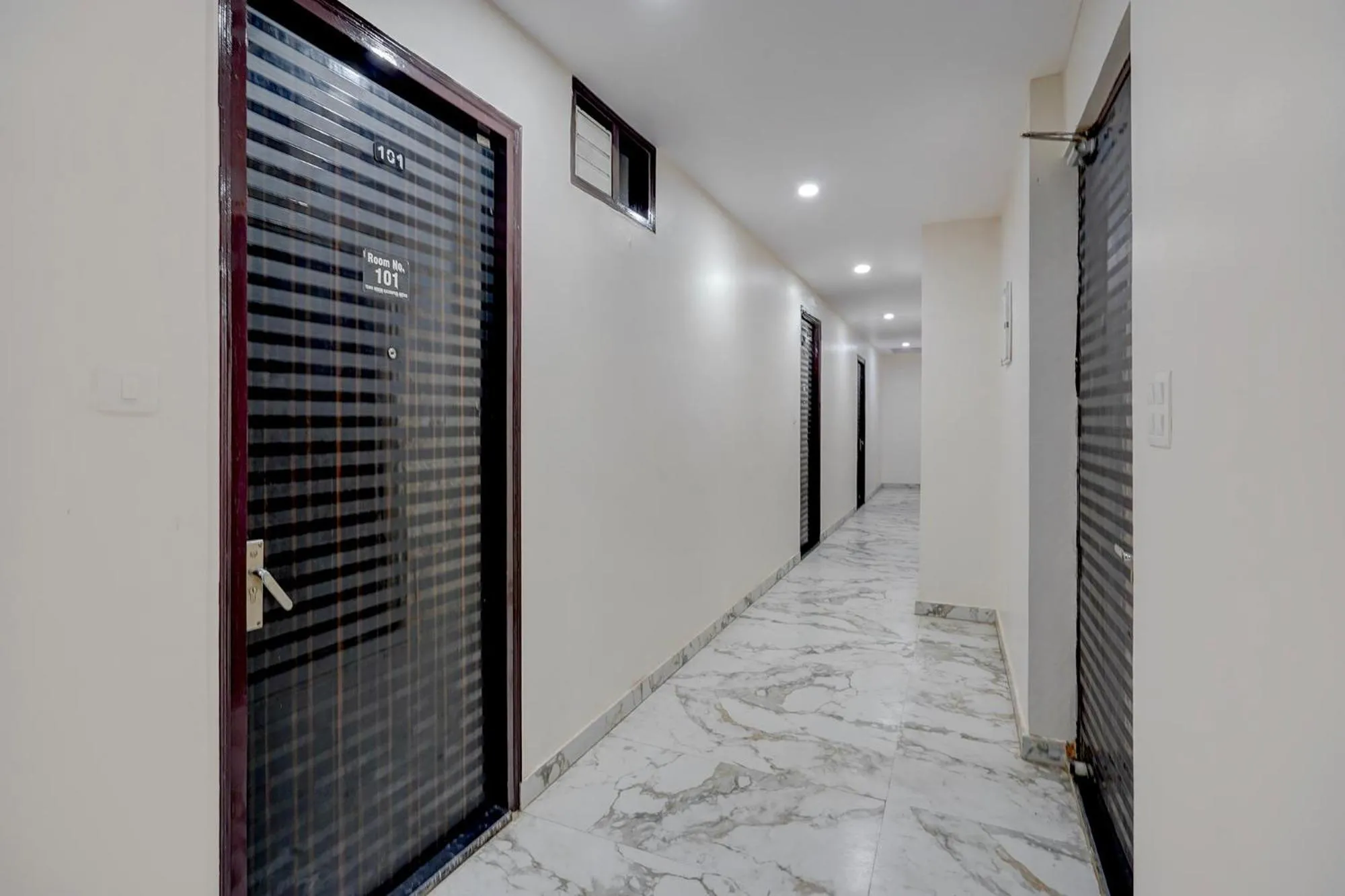 FabHotel Metro Inn
