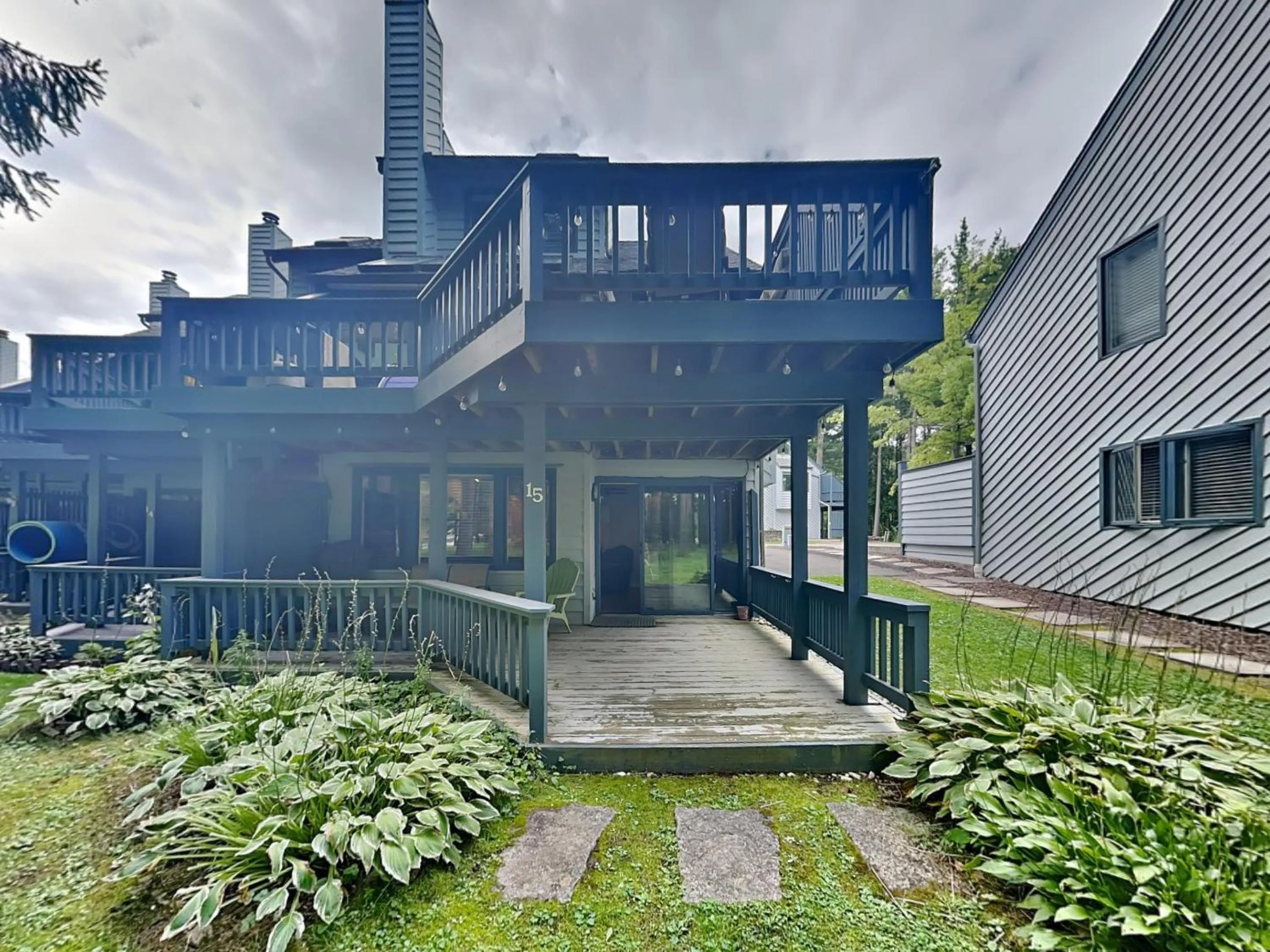 Arrowhead Village 15