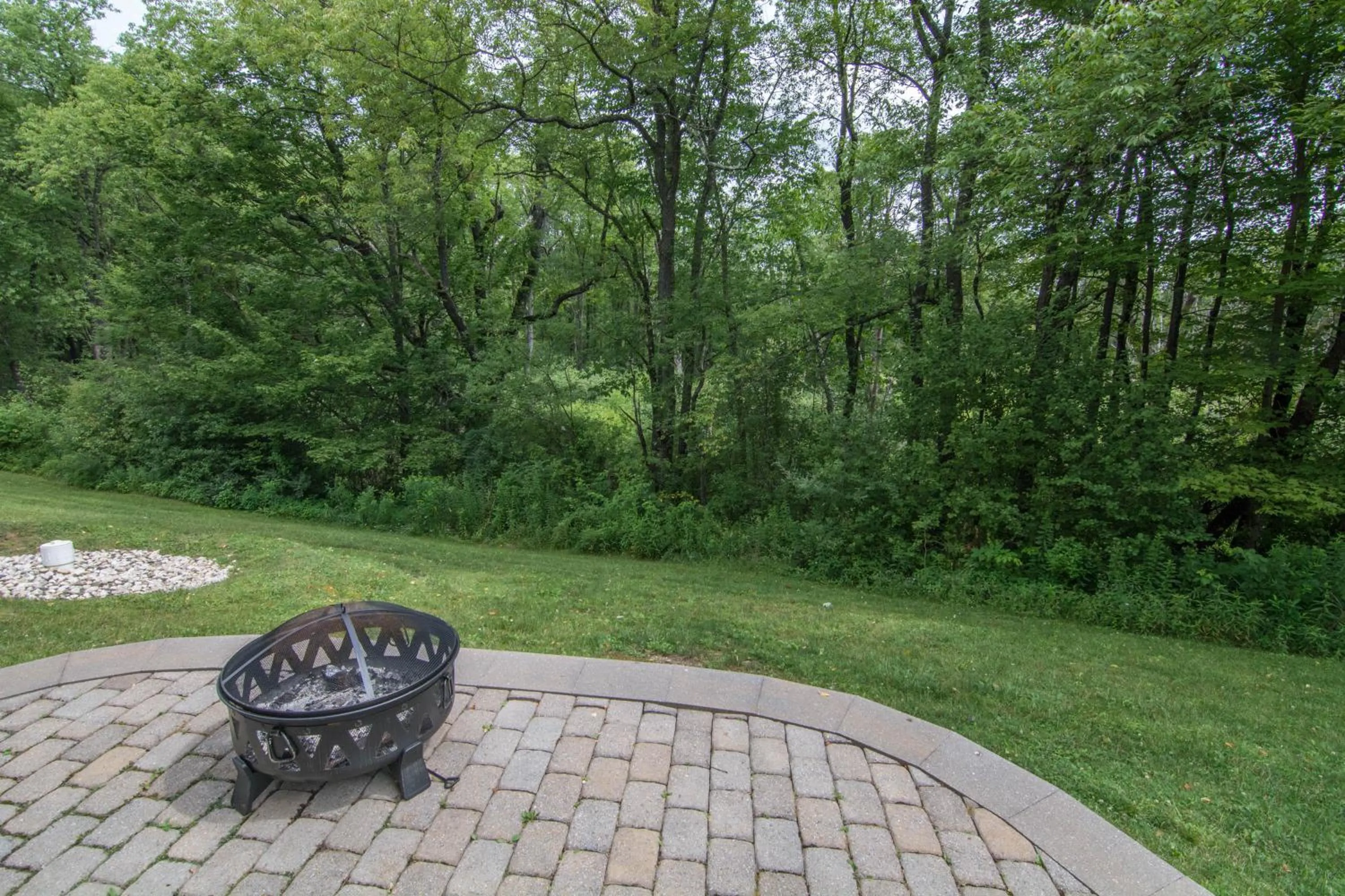 Property building in Marsh Run Cove