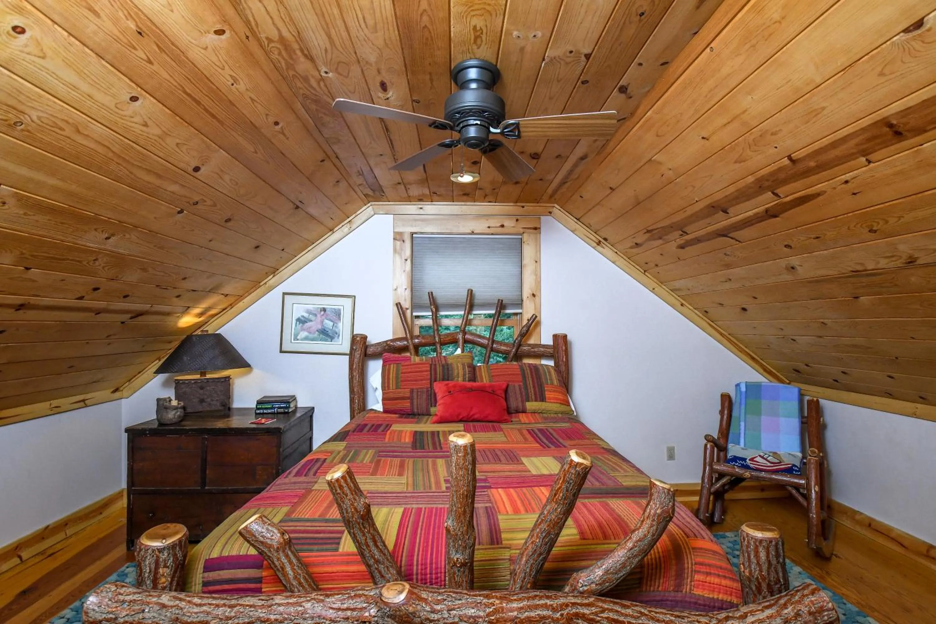 Property building, Bed in Tao House at Serenity Woods