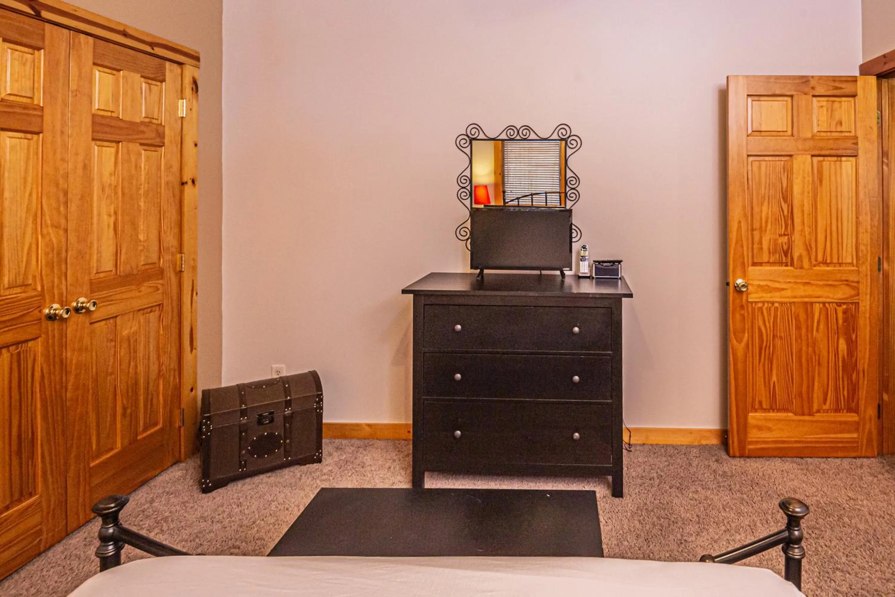 Property building in Donovans Dacha