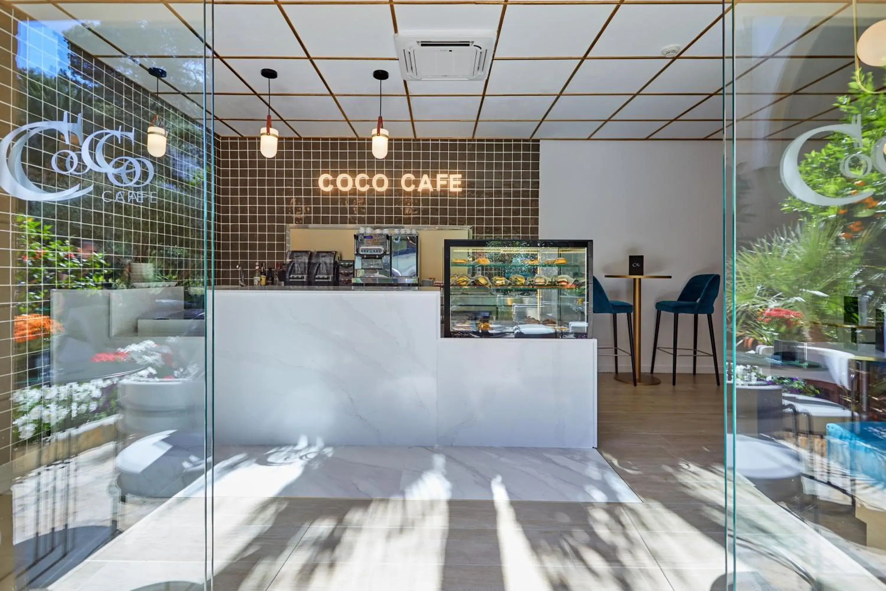 Food and drinks in Secrets Mallorca Villamil Resort & Spa - Adults Only (+18) Food and drinks in Secrets Mallorca Villamil Resort & Spa - Adults Only (+18)