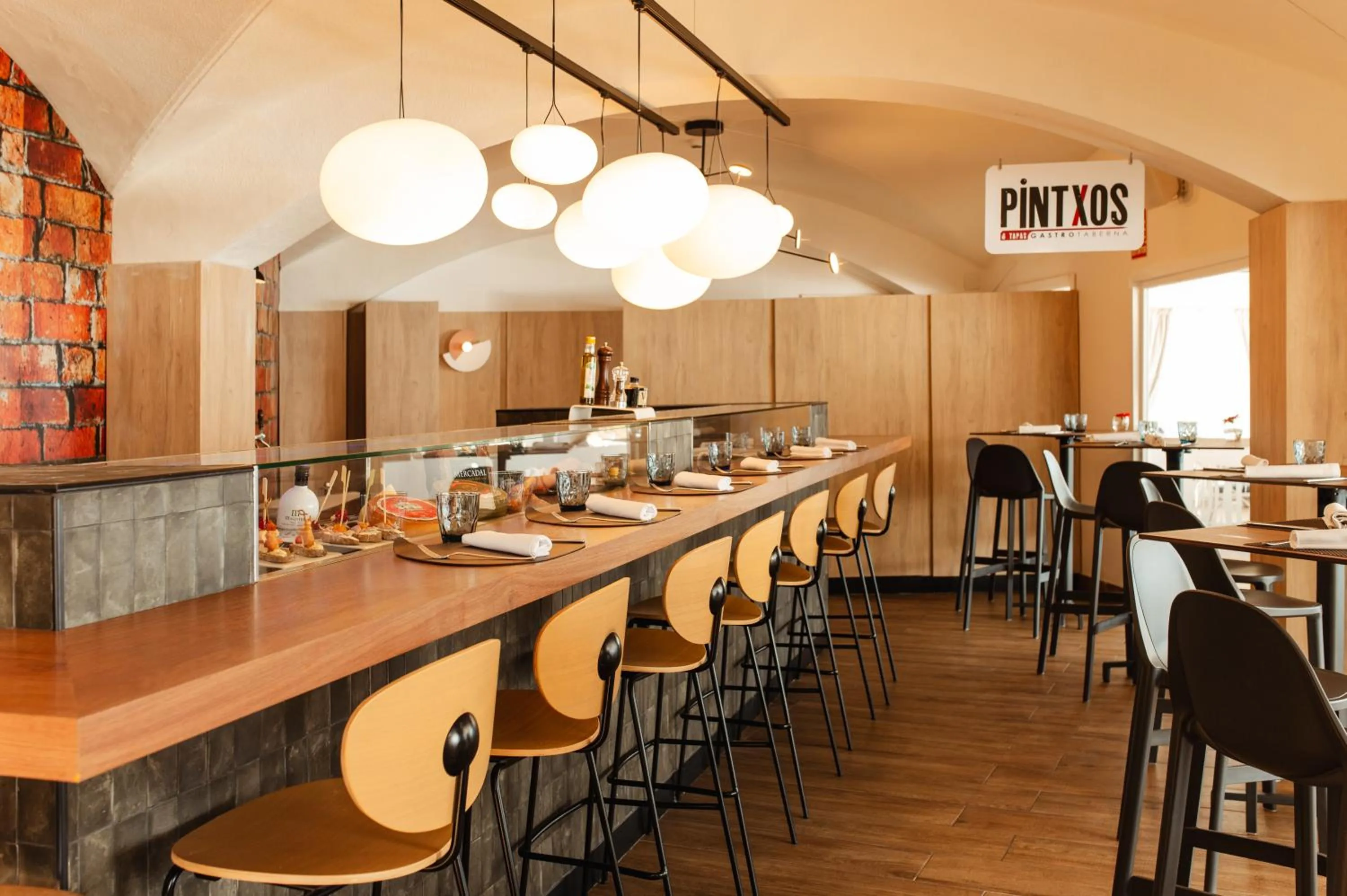 Restaurant/places to eat in Secrets Mallorca Villamil Resort & Spa - Adults Only (+18)