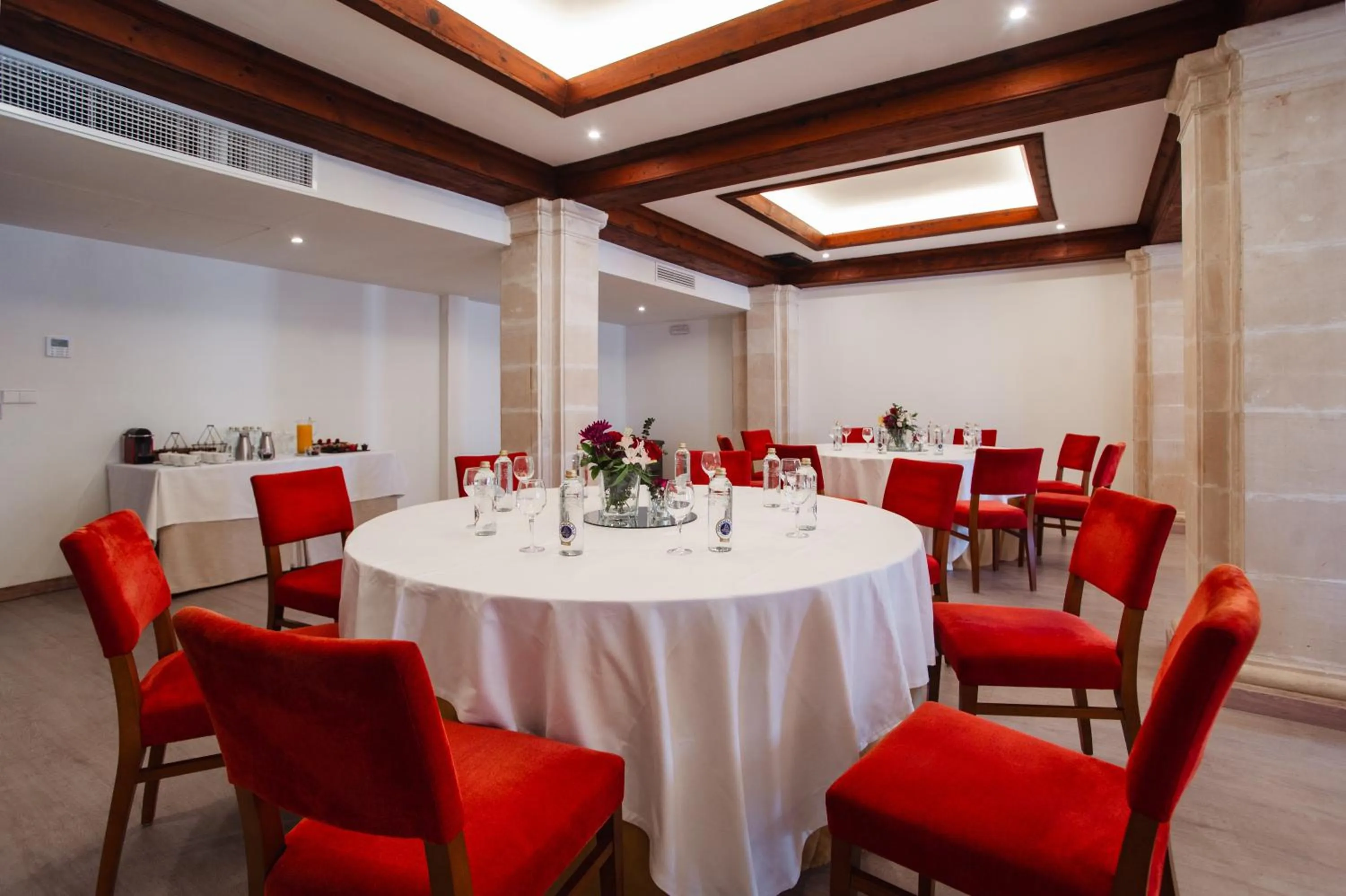 Living room in Secrets Mallorca Villamil Resort & Spa - Adults Only (+18)