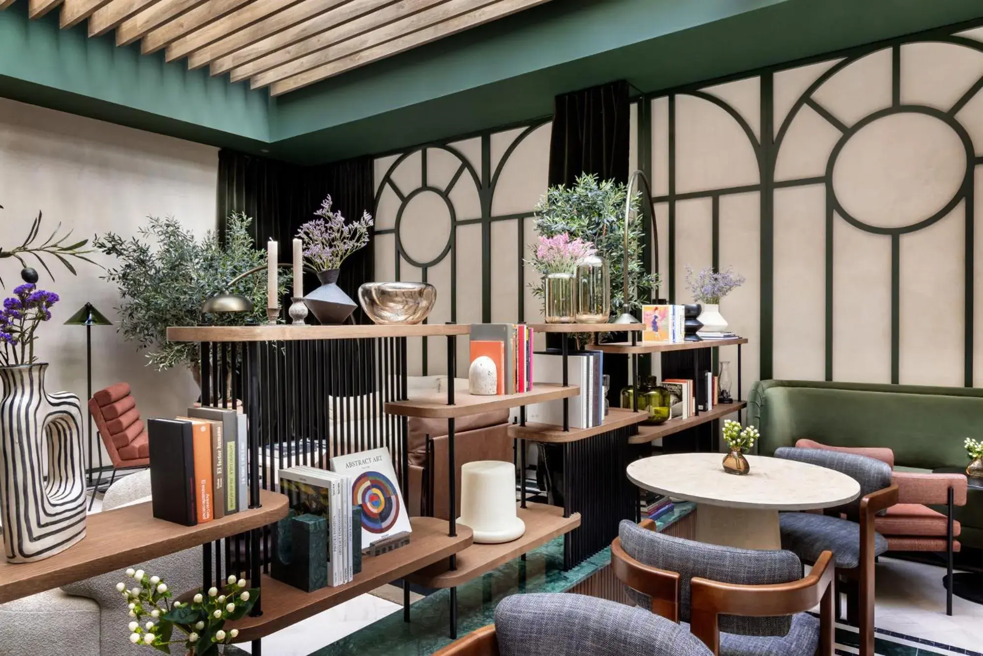 Lobby or reception in TÓTEM Madrid, a Small Luxury Hotel of the World Lobby or reception in TÓTEM Madrid, a Small Luxury Hotel of the World