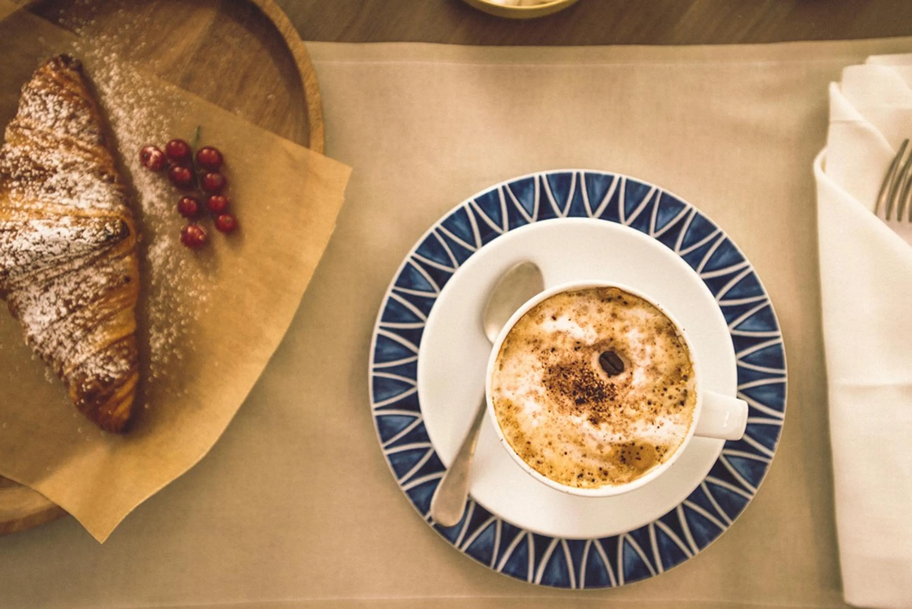 Continental breakfast in TÓTEM Madrid, a Small Luxury Hotel of the World