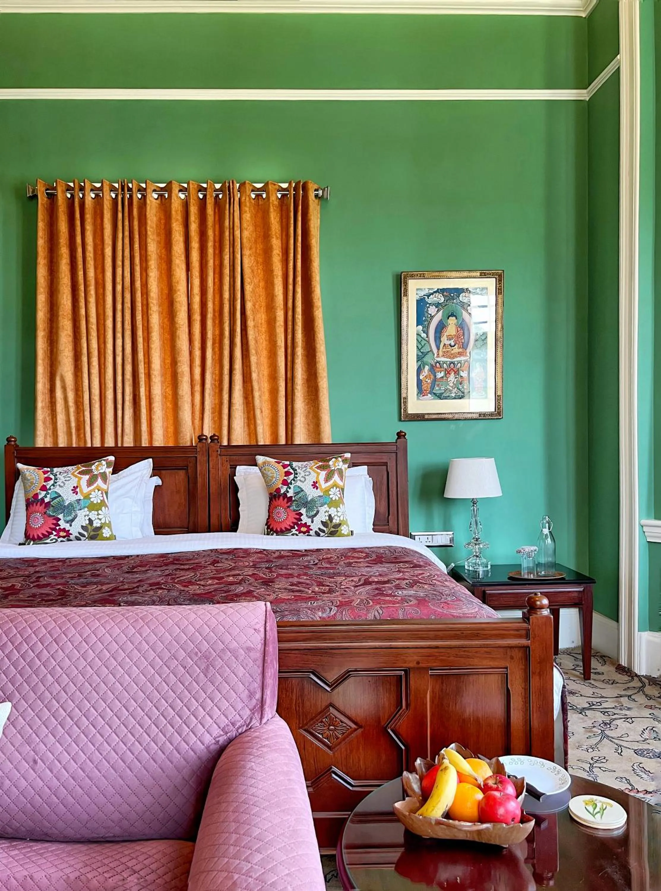 Photo of the whole room, Bed in Karan Mahal