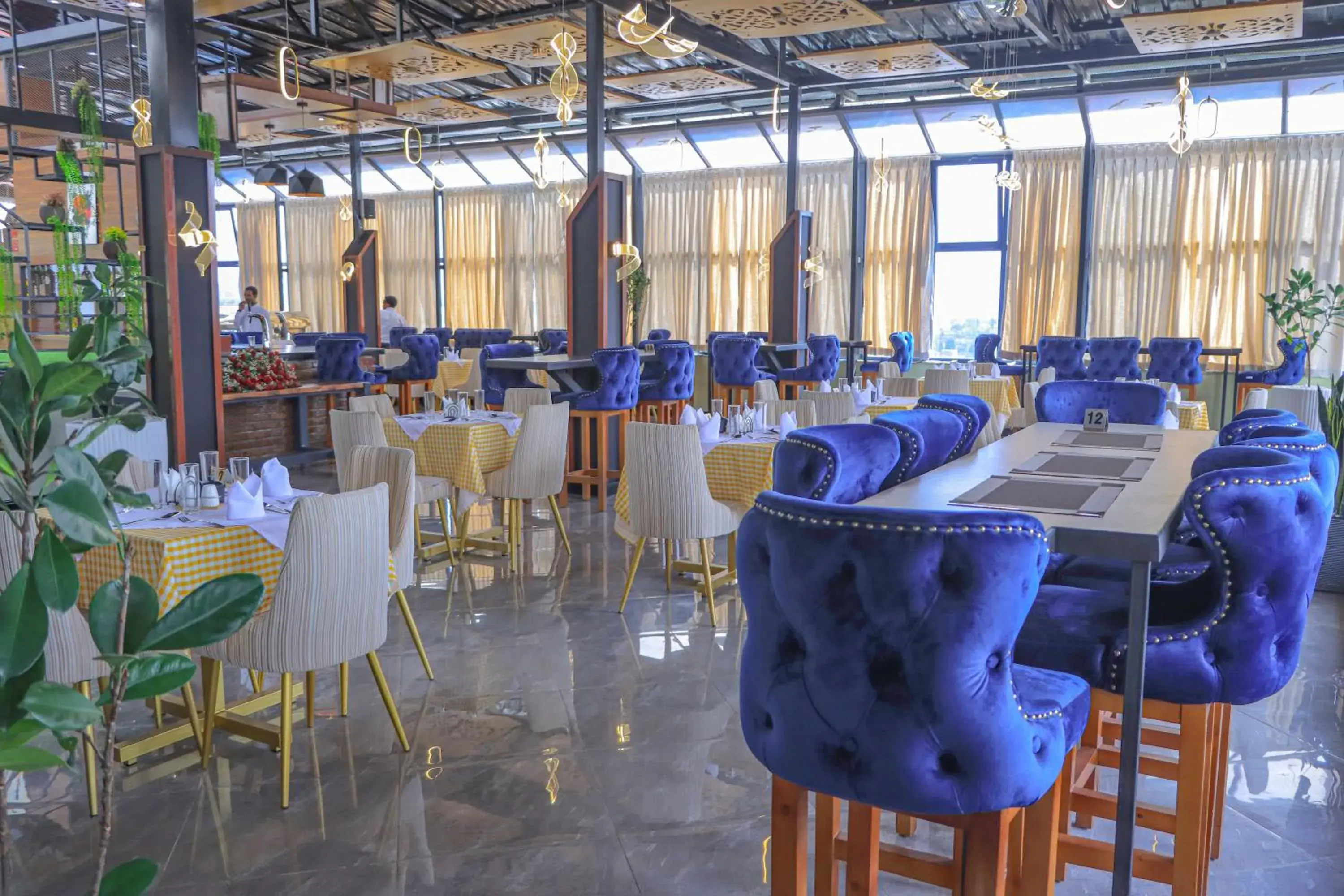 Restaurant/places to eat in South Gate Hotel Apartment Restaurant/places to eat in South Gate Hotel Apartment