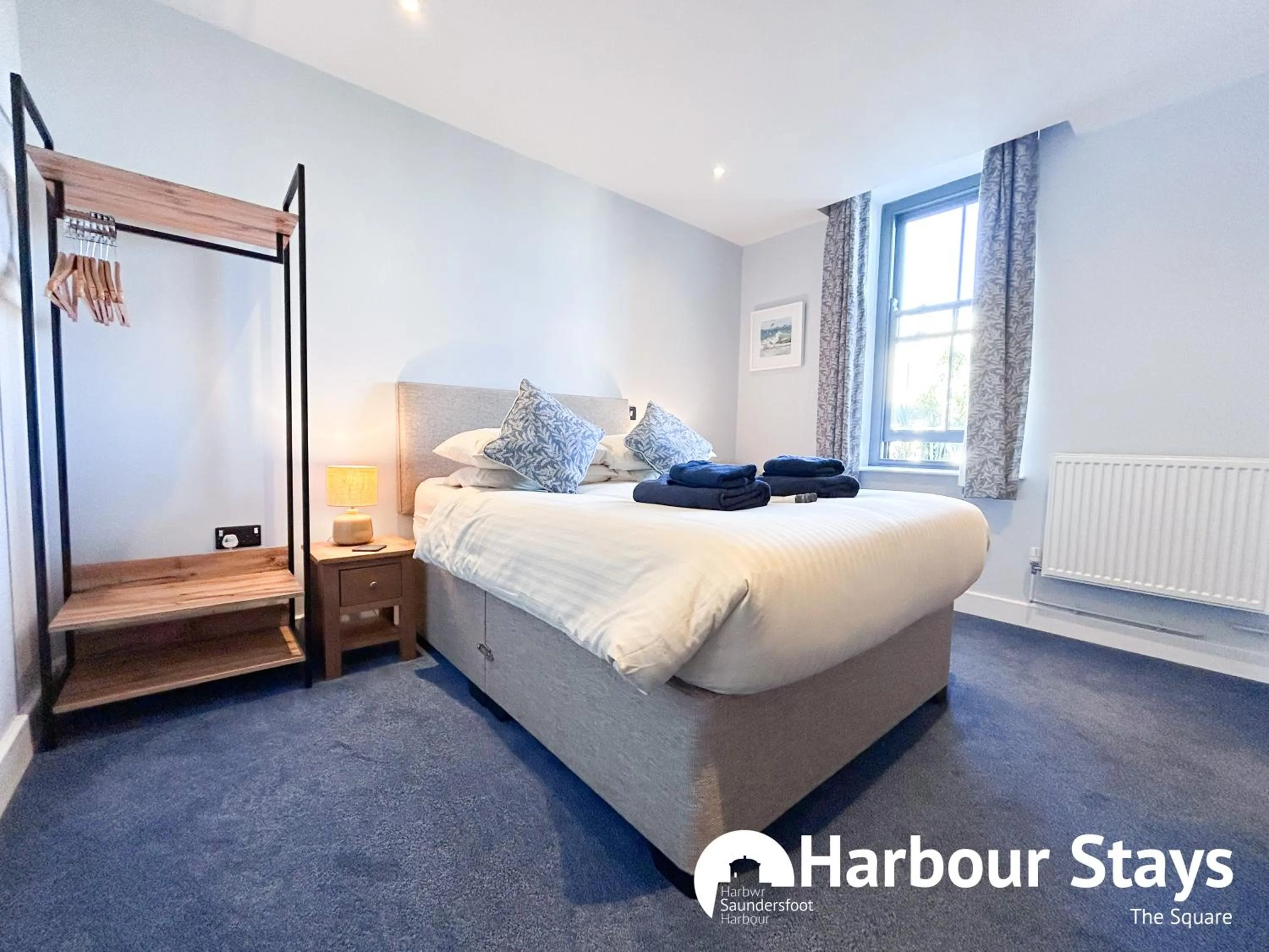 Bed in Harbour Stays at Ocean Square