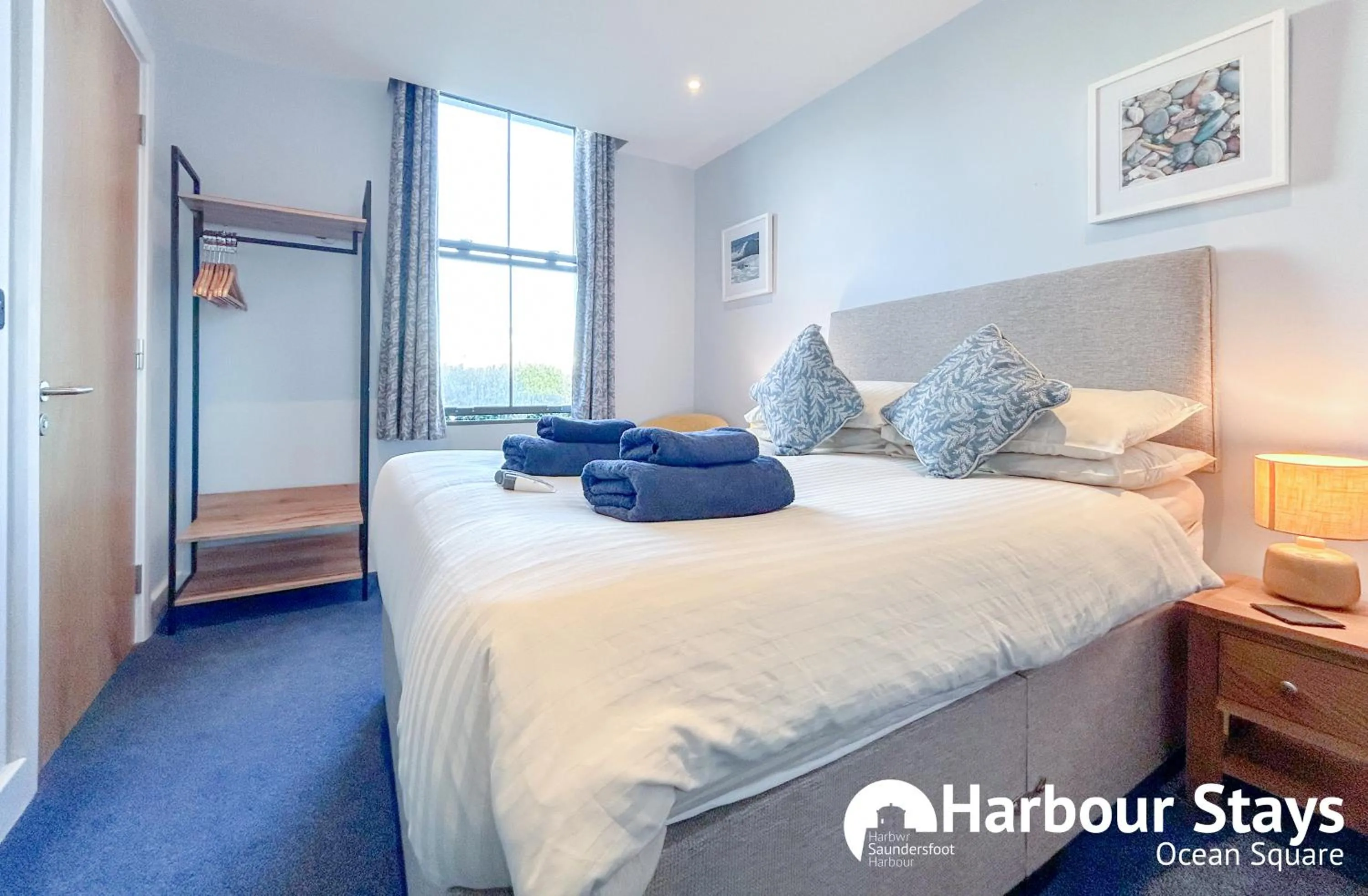 Bed in Harbour Stays at Ocean Square