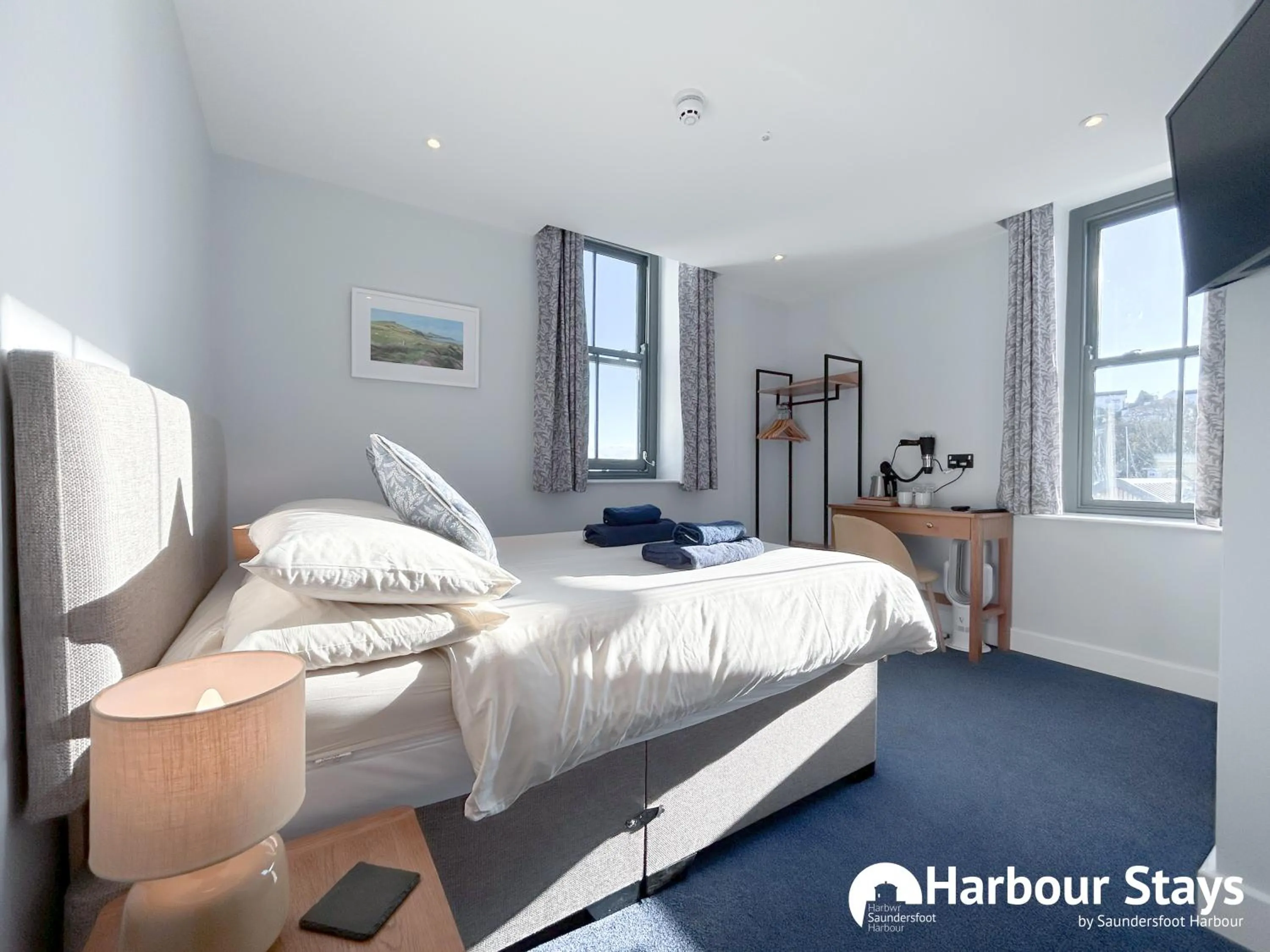 Bed in Harbour Stays at Ocean Square