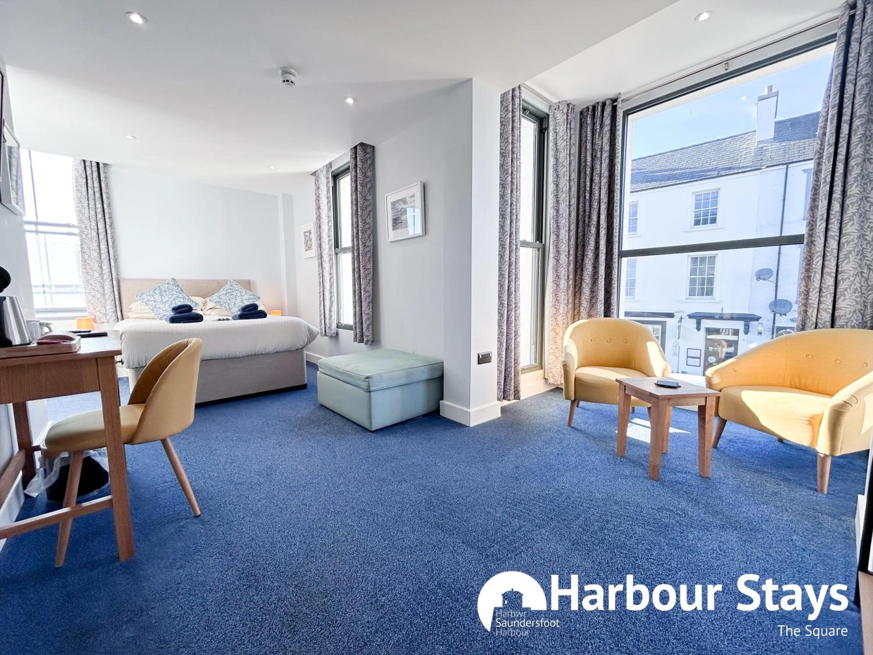 Bed in Harbour Stays at Ocean Square